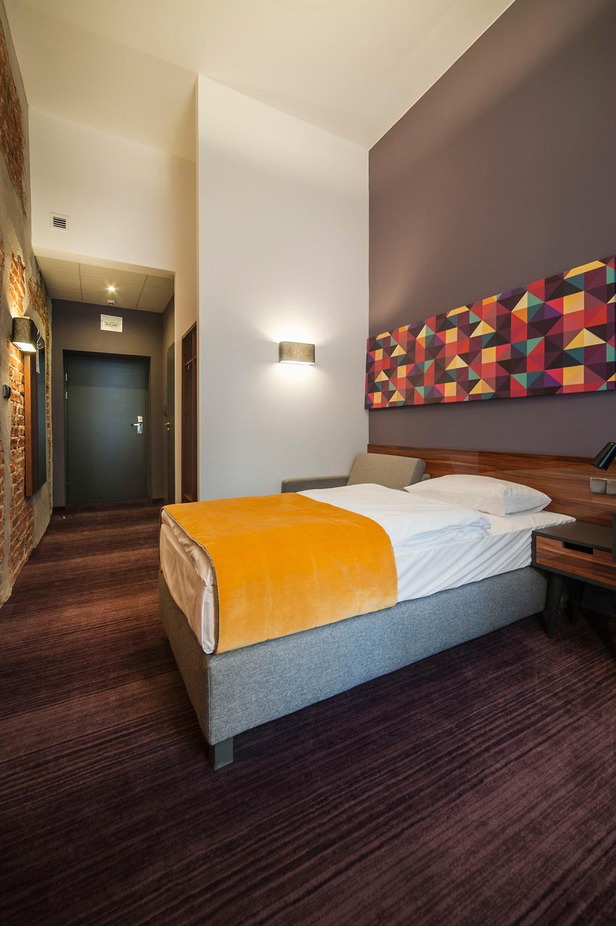 Standard Single Room