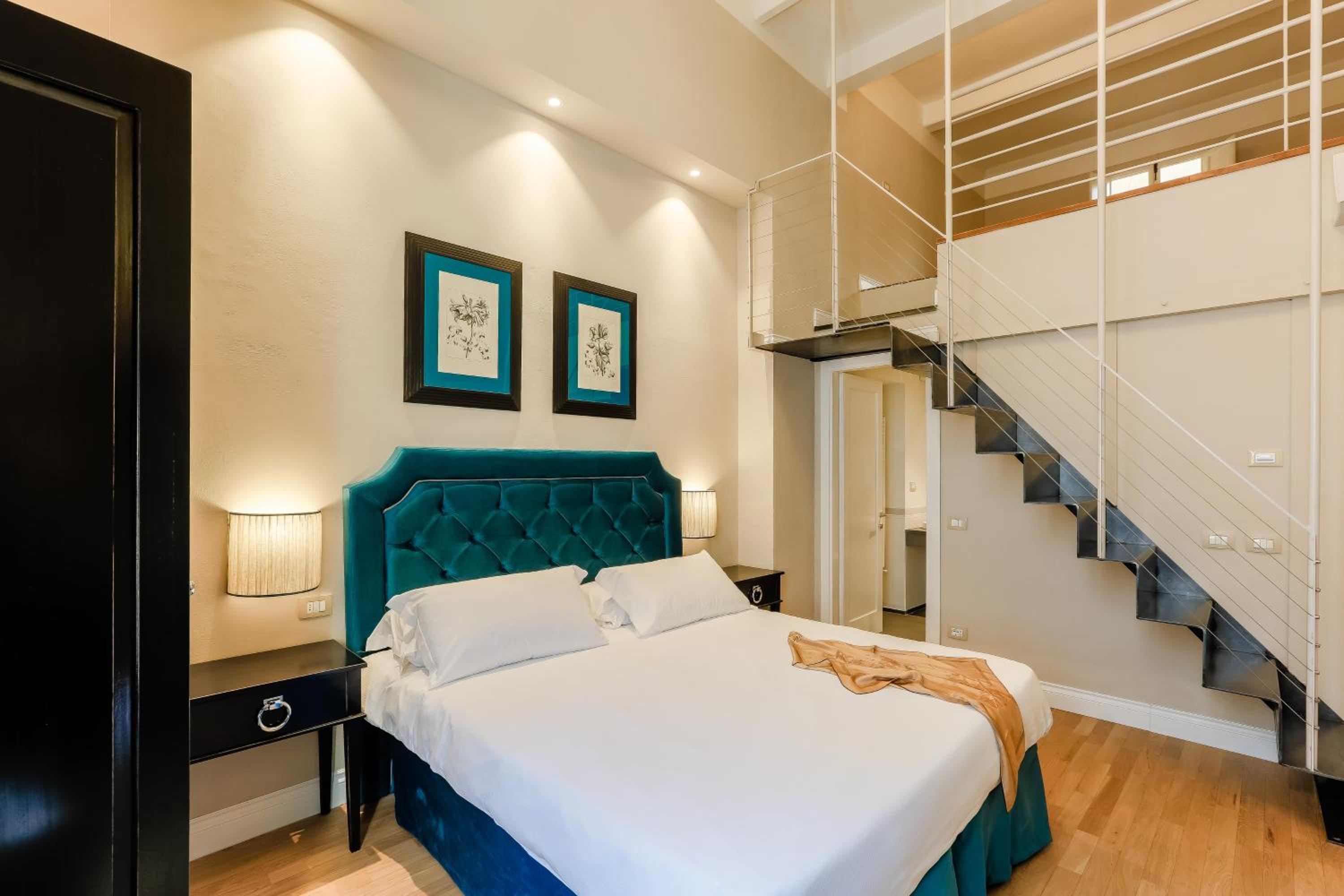 Standard Double or Twin Room photo 2