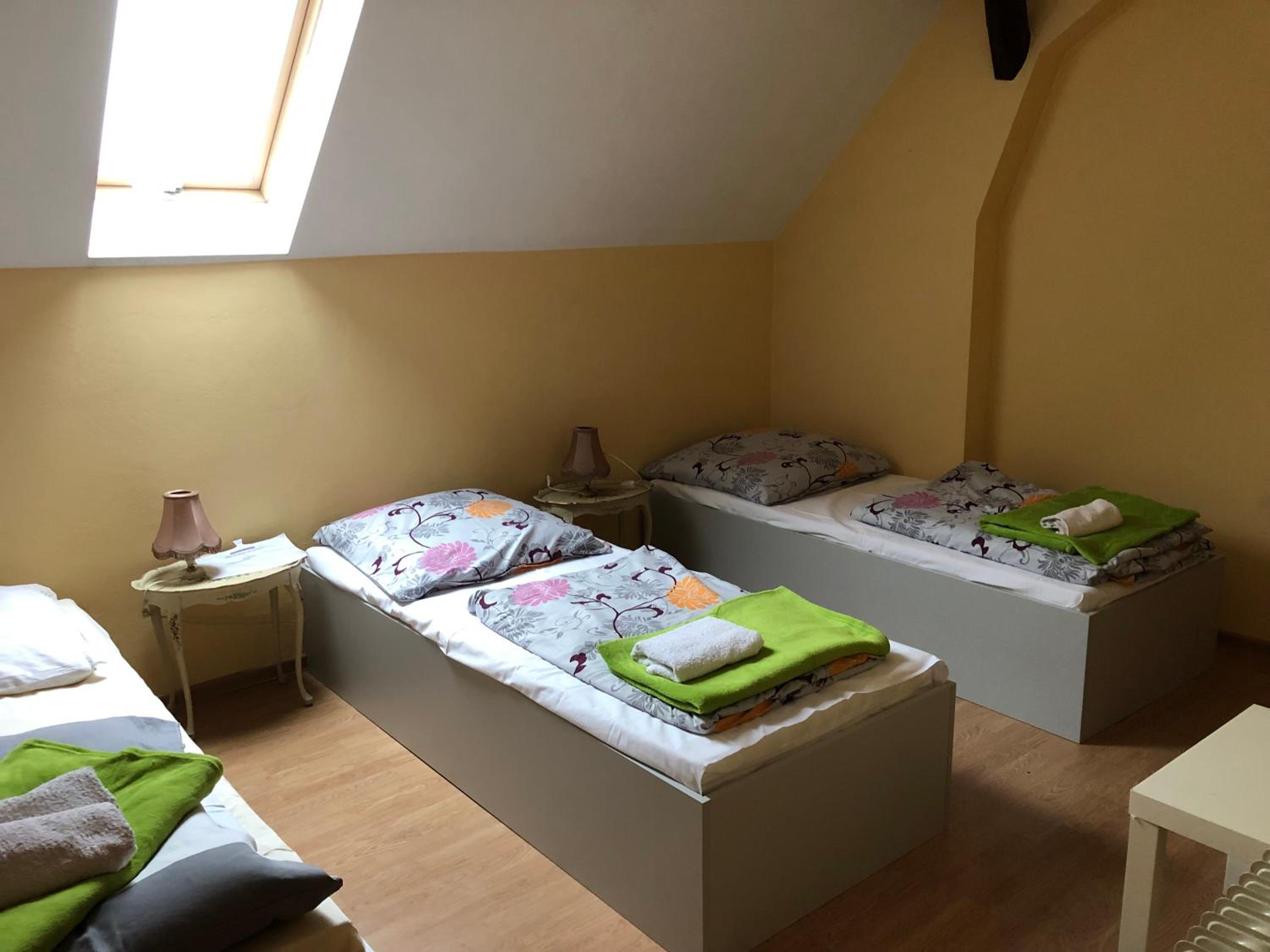 Standard Quadruple Room - Photo 3