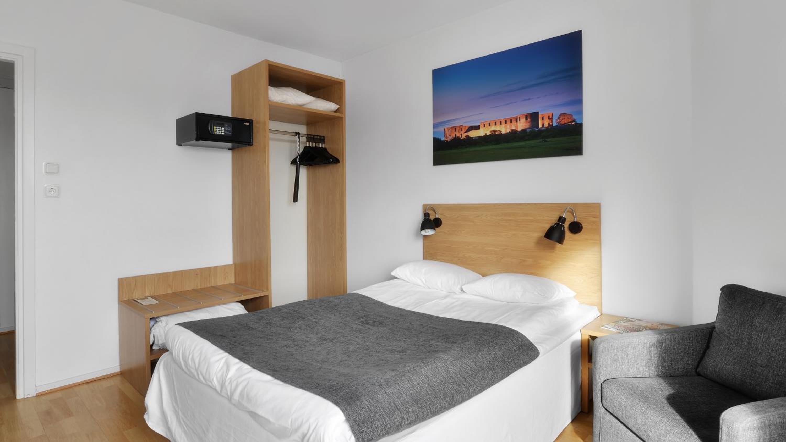 Small Double or Twin Room
