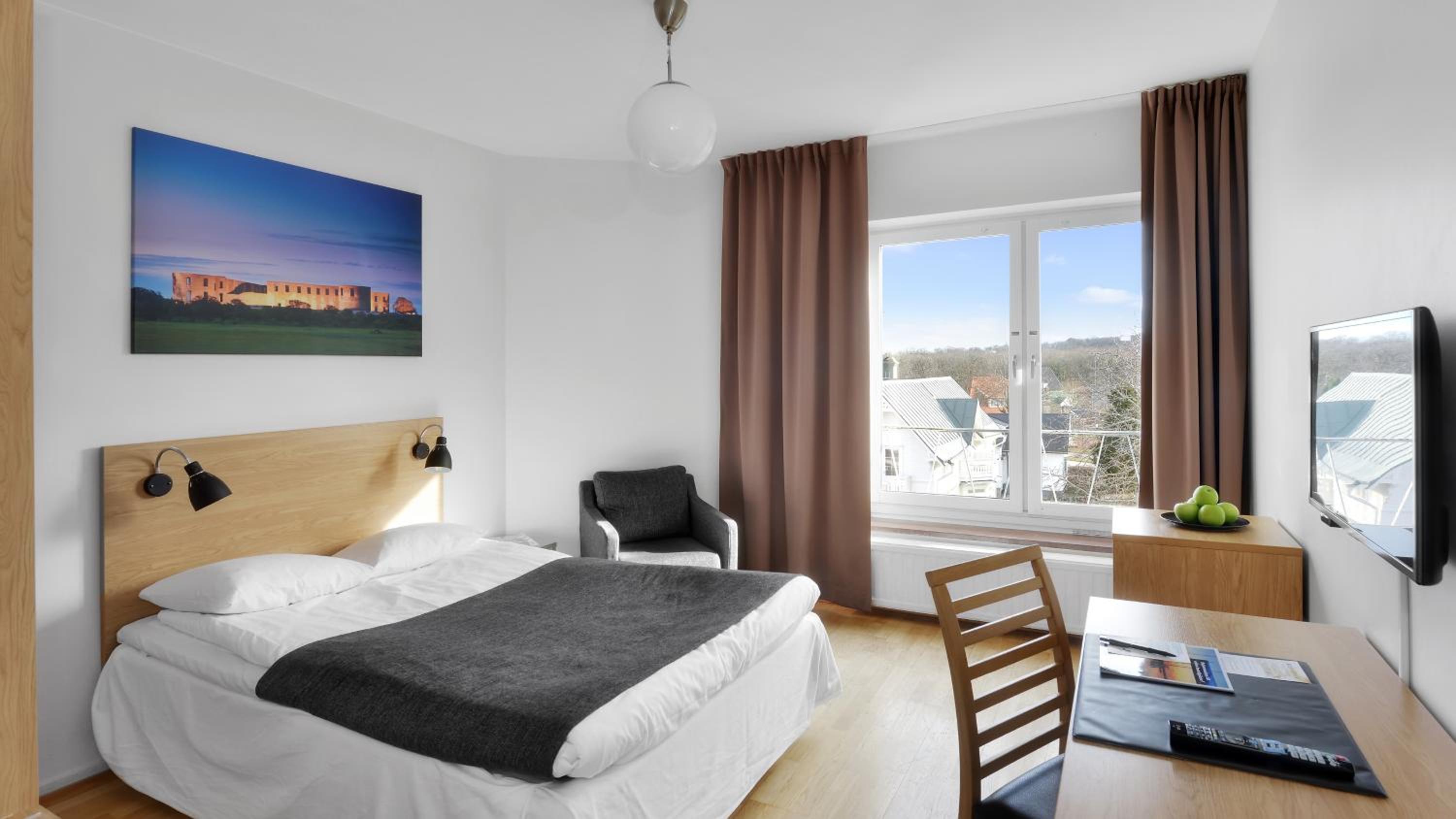 Small Double or Twin Room photo 3