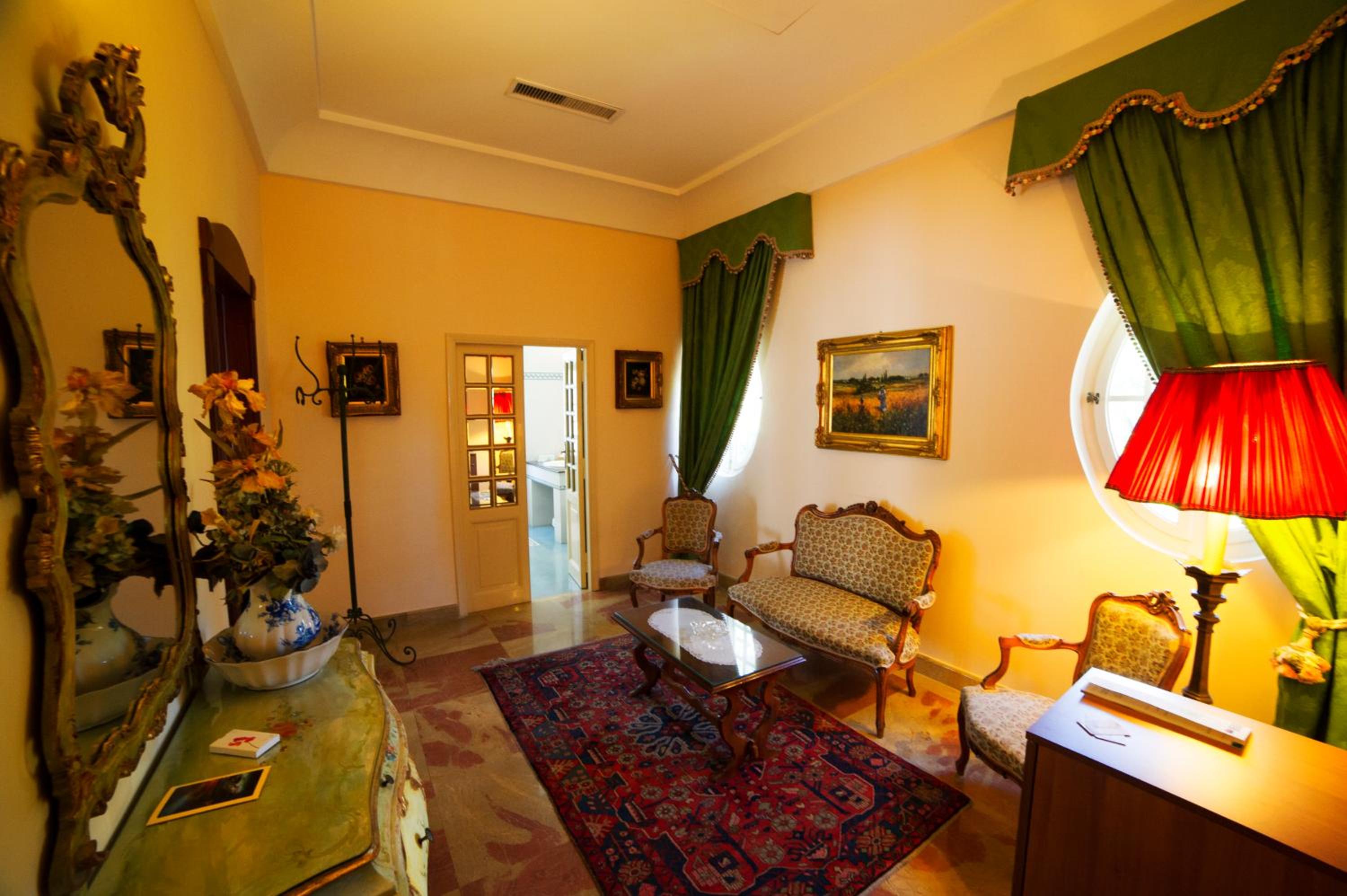 Double Room with Garden View photo 2