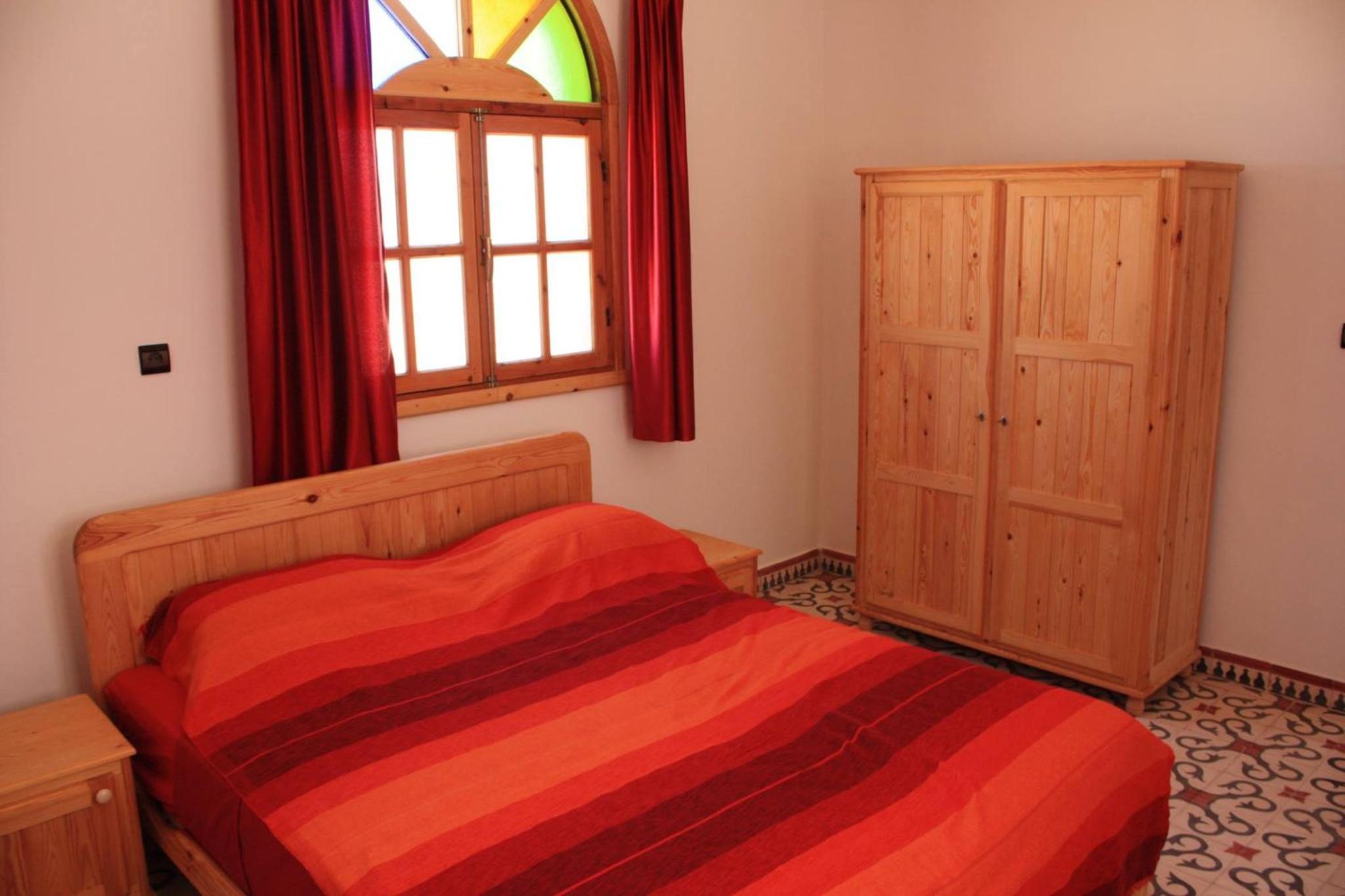 One-Bedroom Apartment - Photo 4