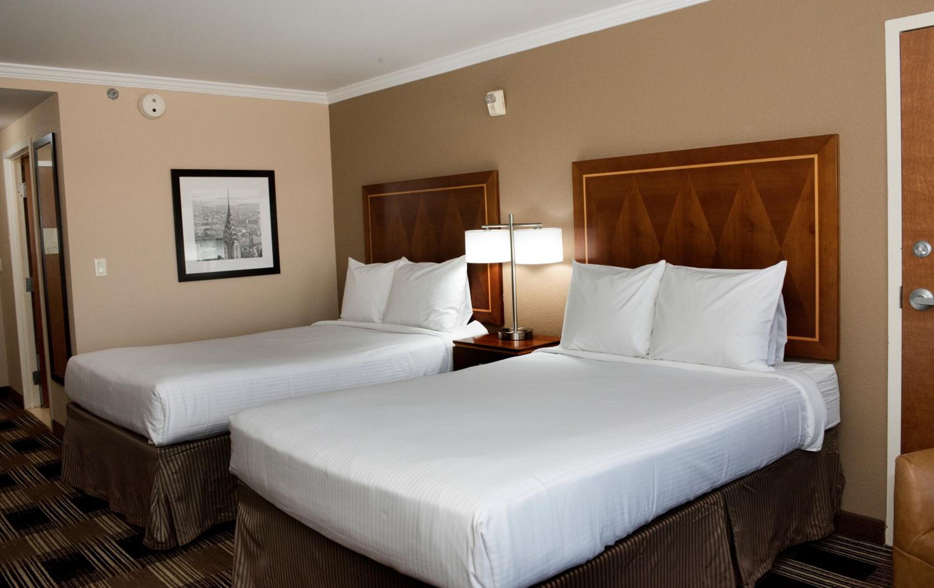 Double Room with Two Double Beds - Photo 4