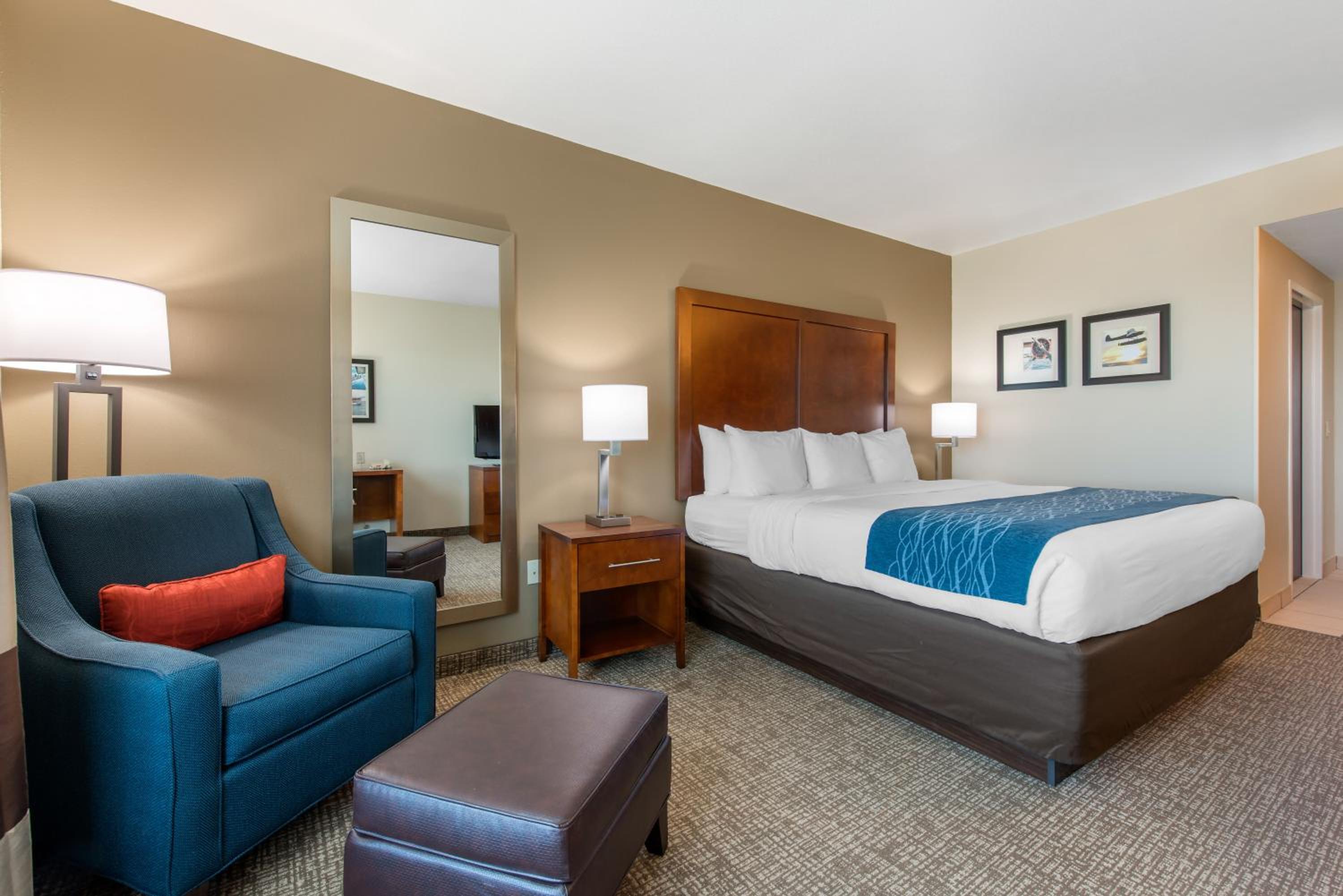 King Room - Accessible/Non-Smoking