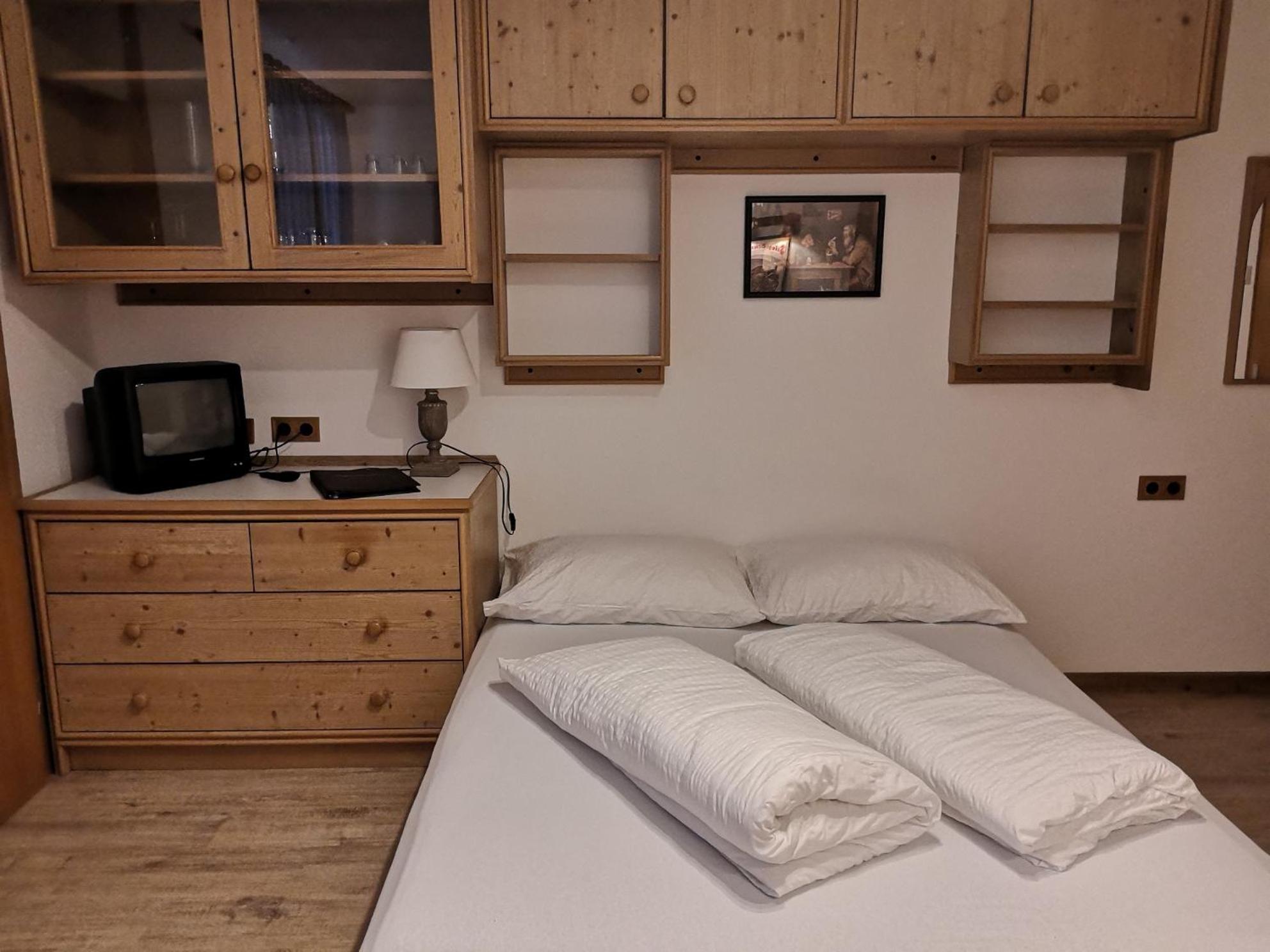 Studio with Mountain View (2 Adults)