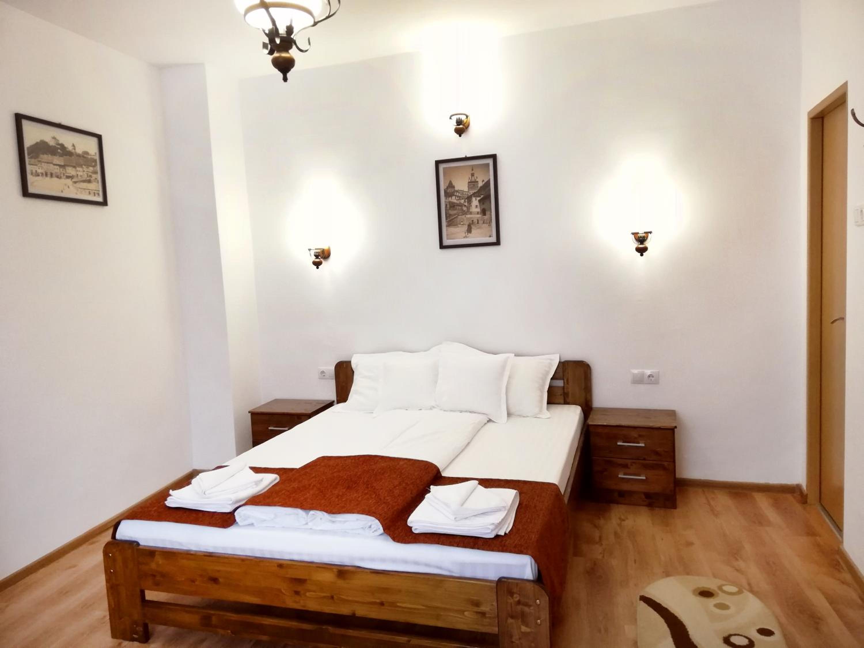 Double Room - Photo 1