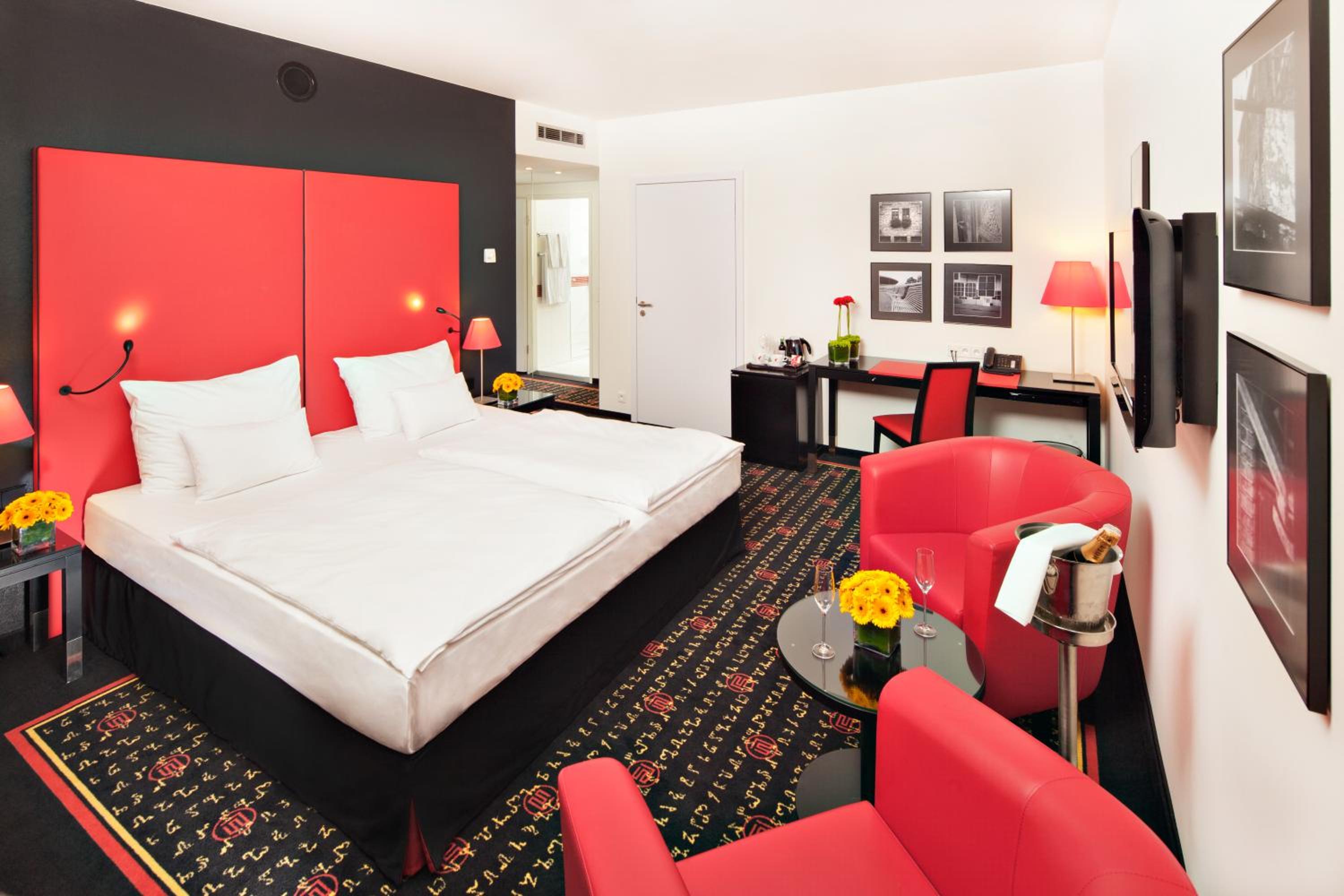 Junior Suite - Photo 9