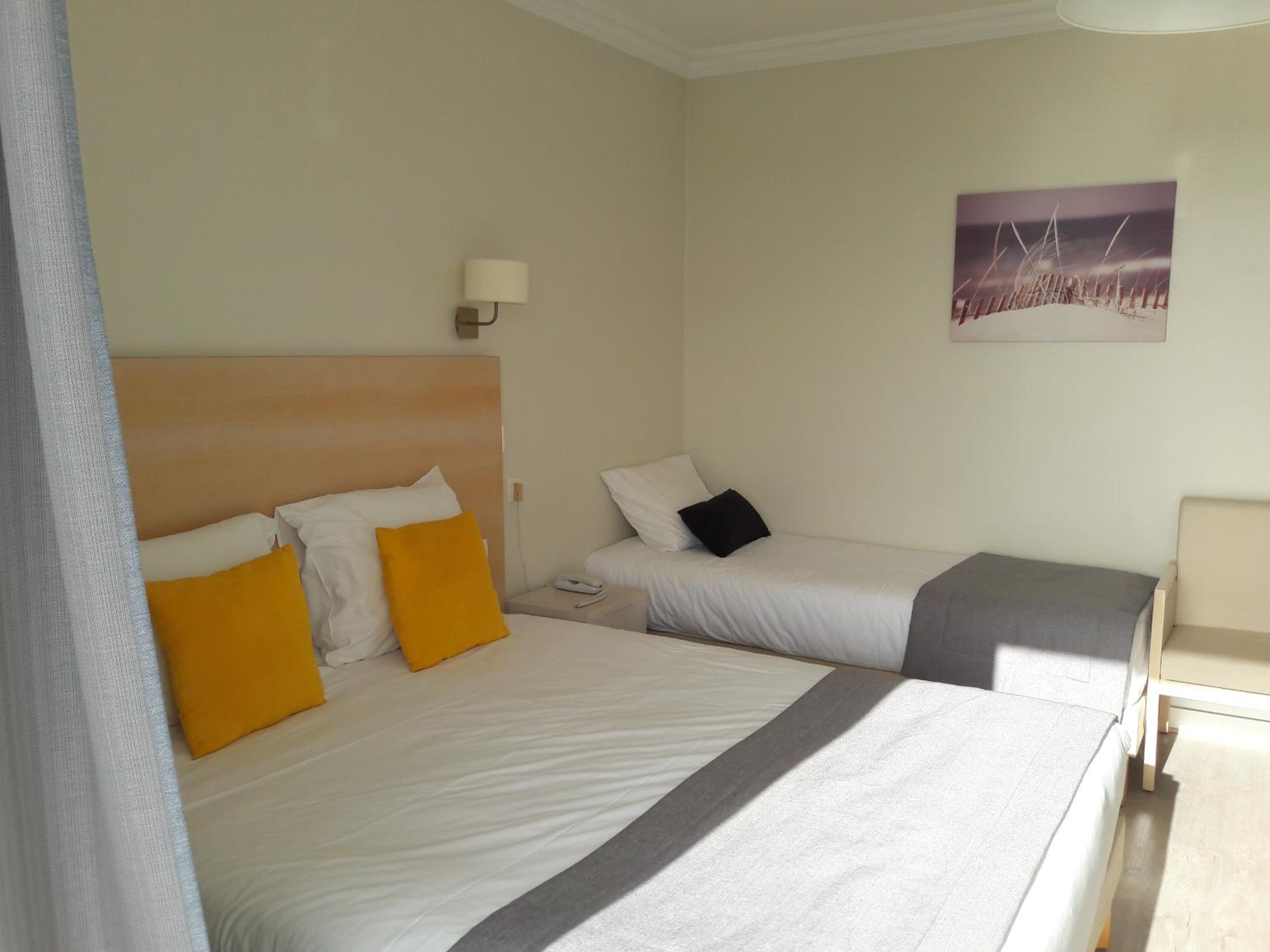 Comfort Triple Room with Sea View