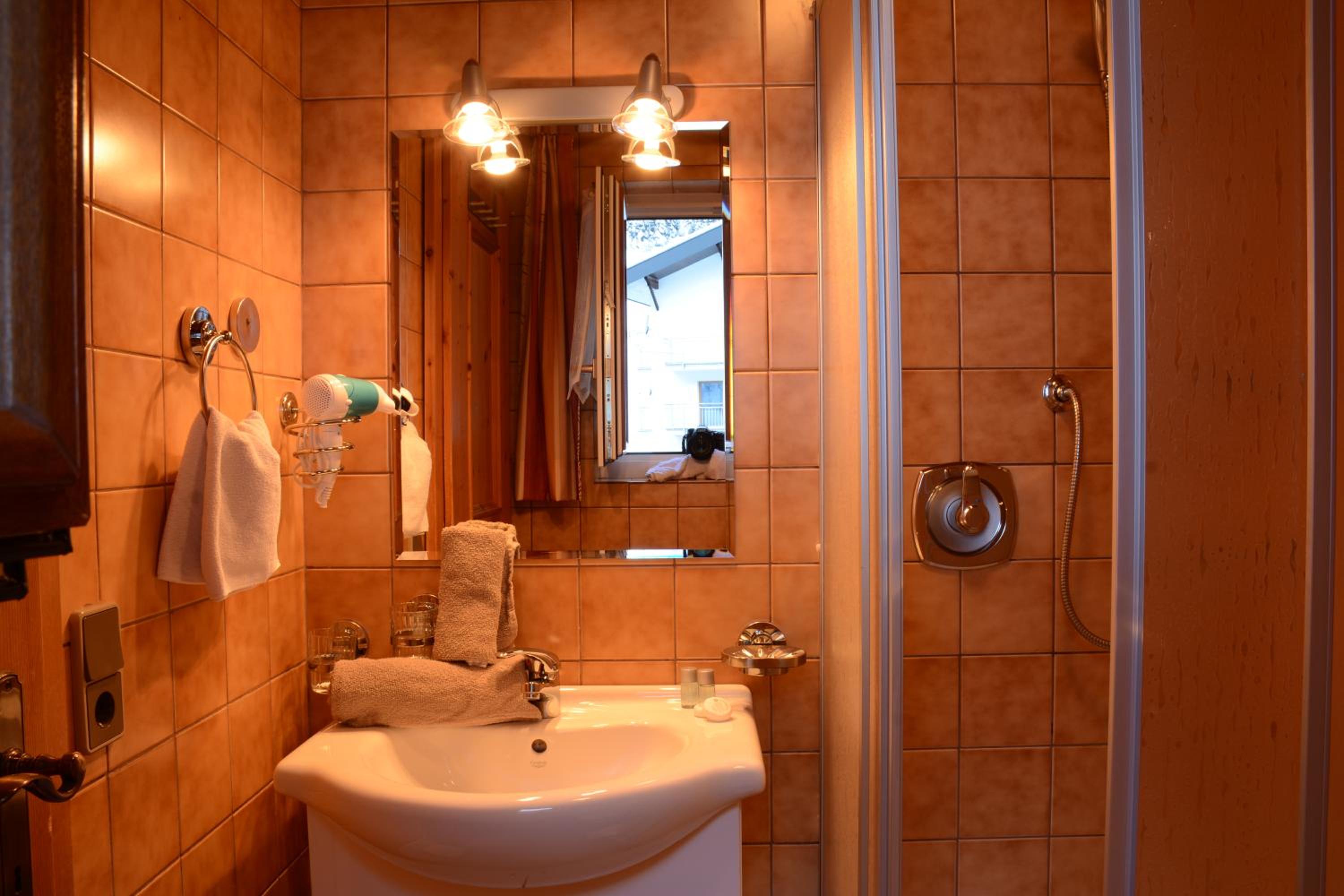 Double Room with Balcony photo 3