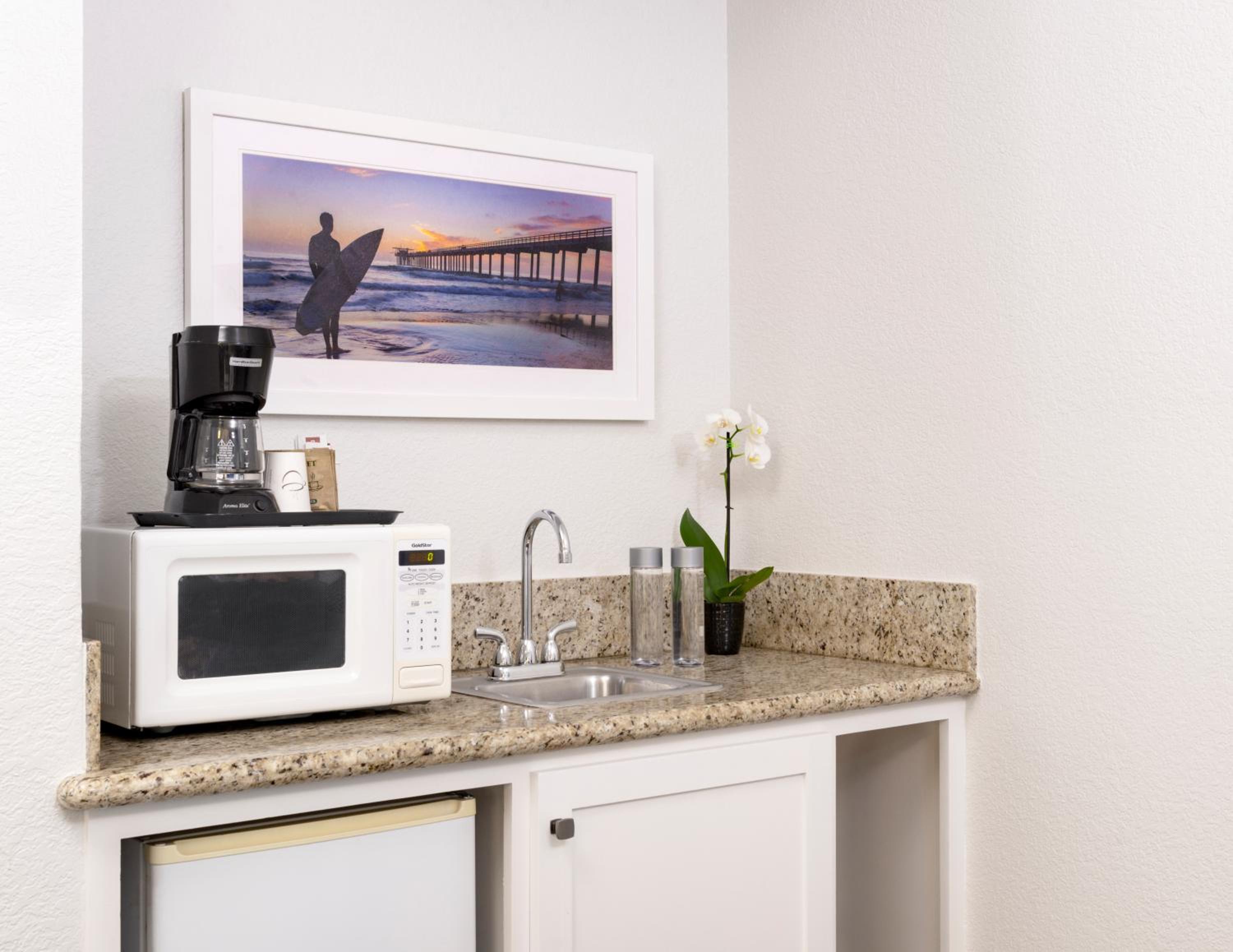 King Suite with Ocean View - Photo 6