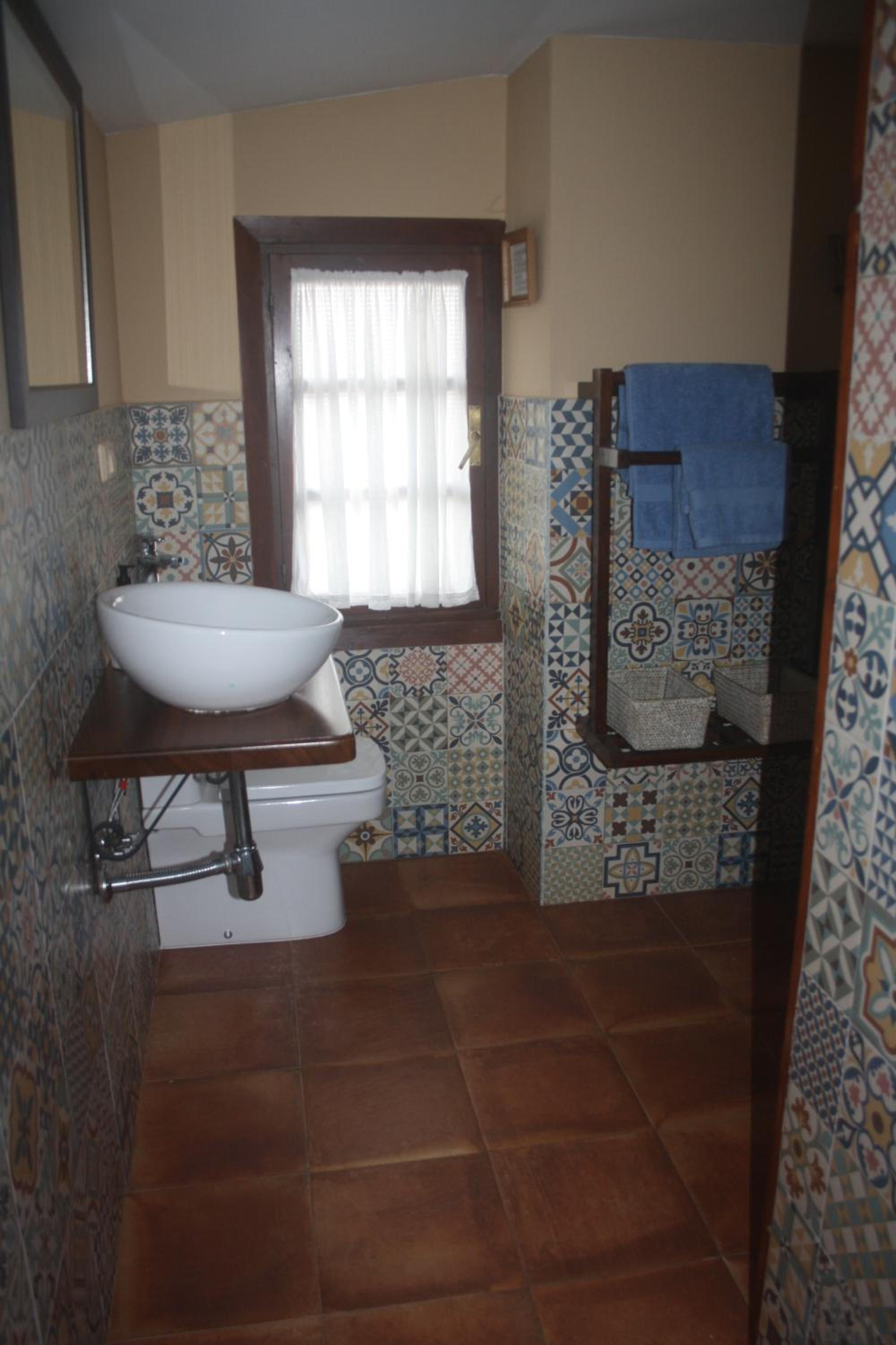 Four-Bedroom House photo 3