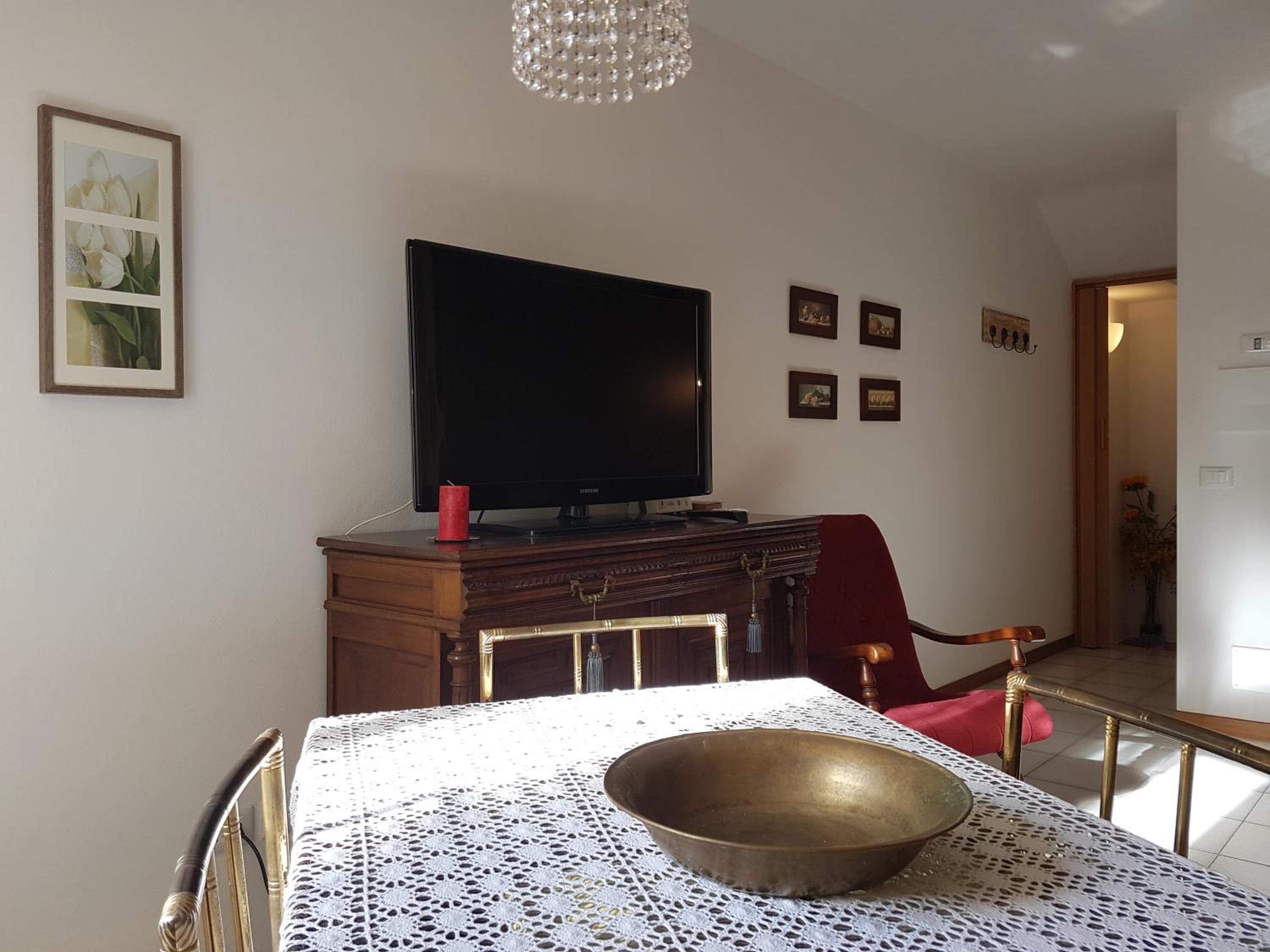 Two-Bedroom Apartment photo 2