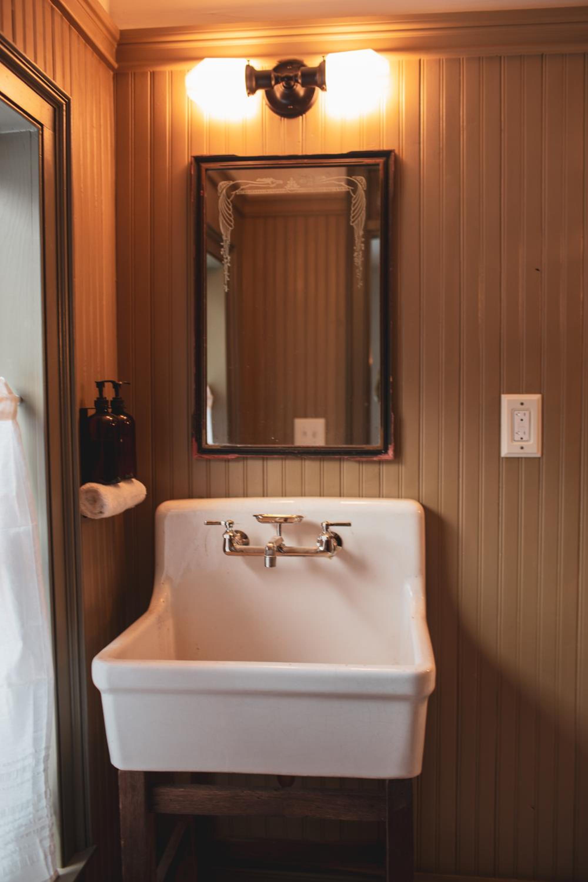 Junior Suite with Garden View - Photo 7