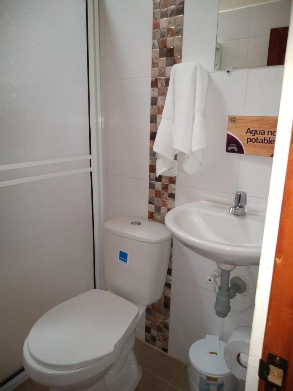 Double Room with Private Bathroom photo 2
