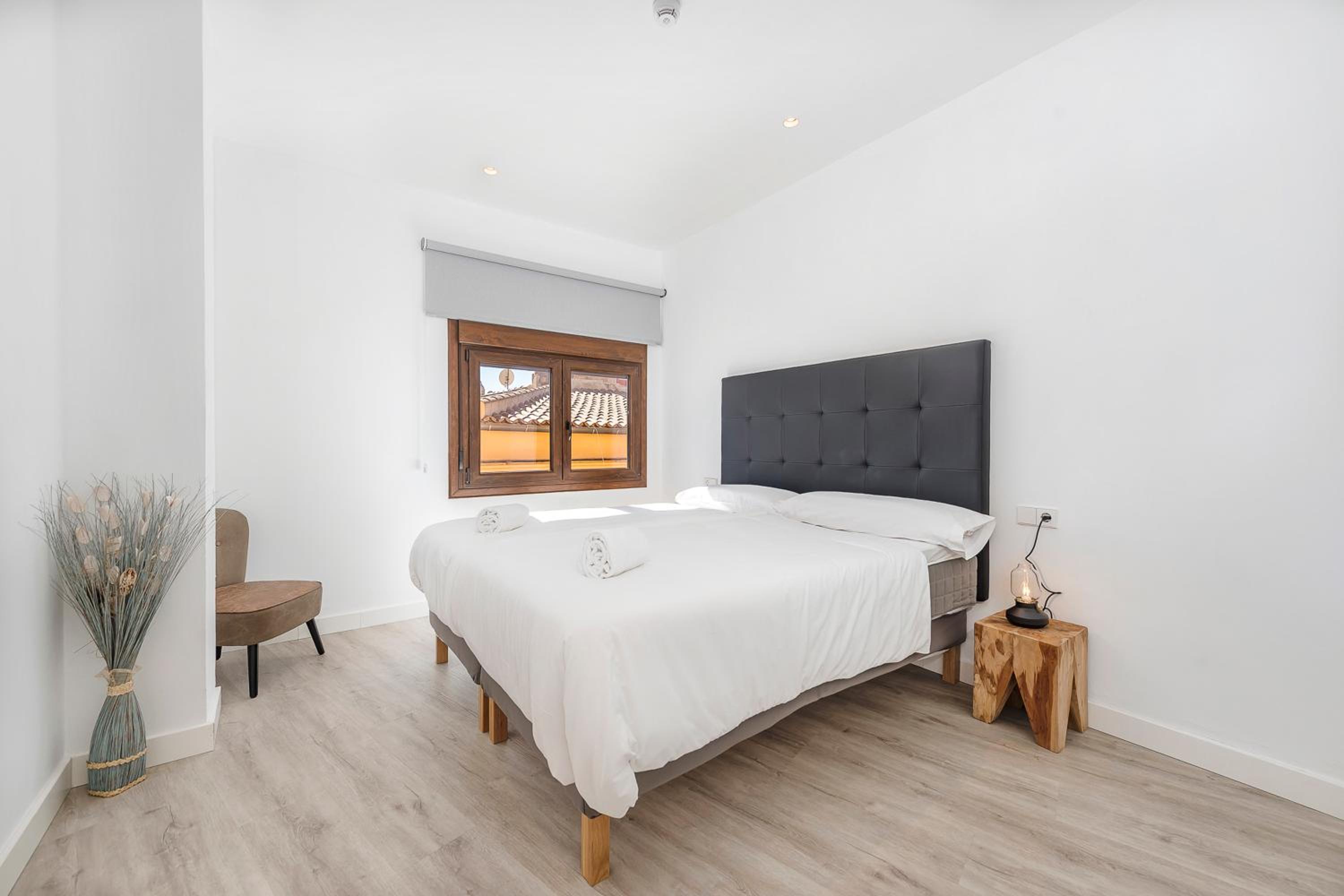 Apartment 7 photo 3