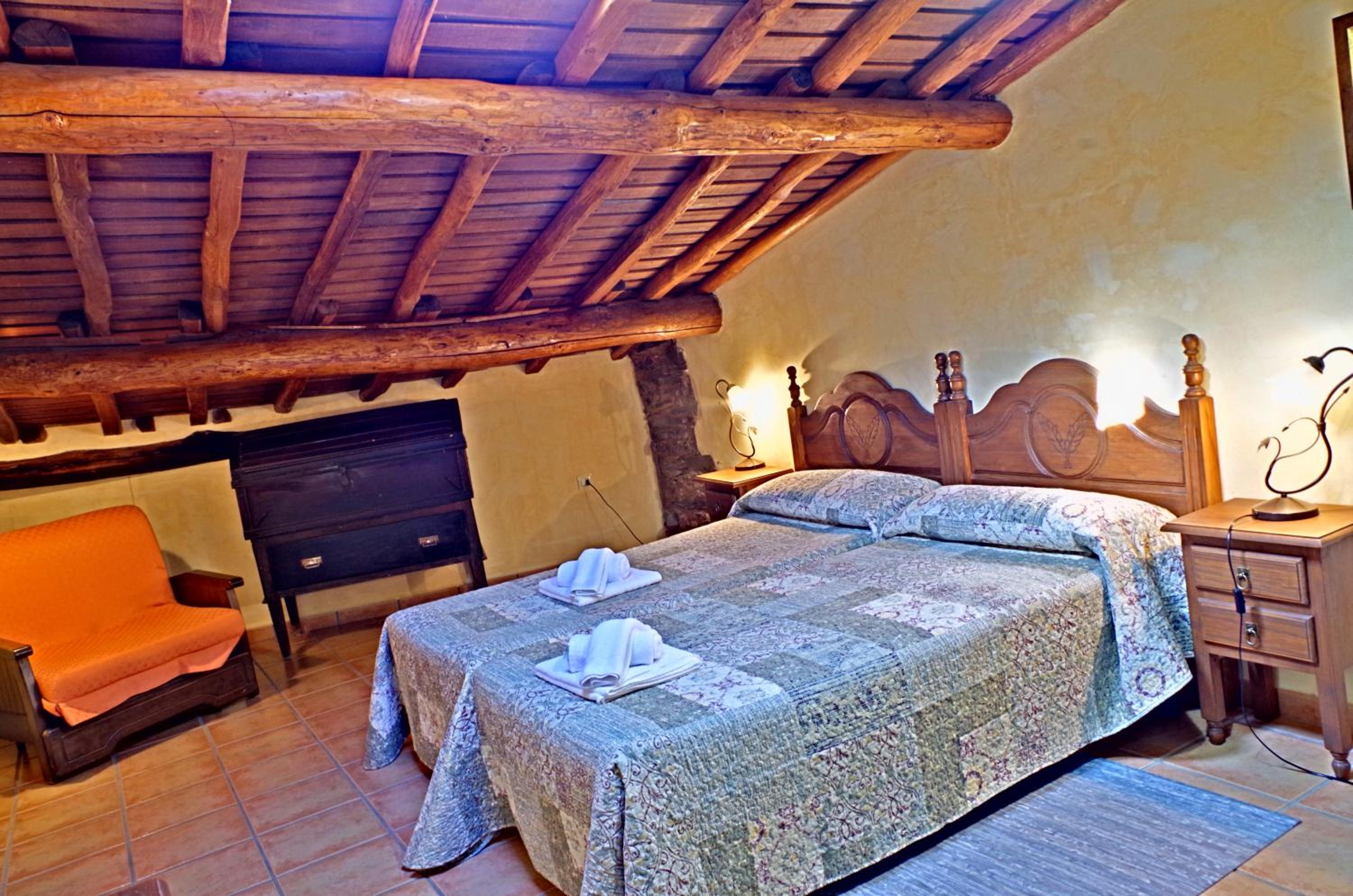 Apartamento de Dos Habitaciones con Terraza