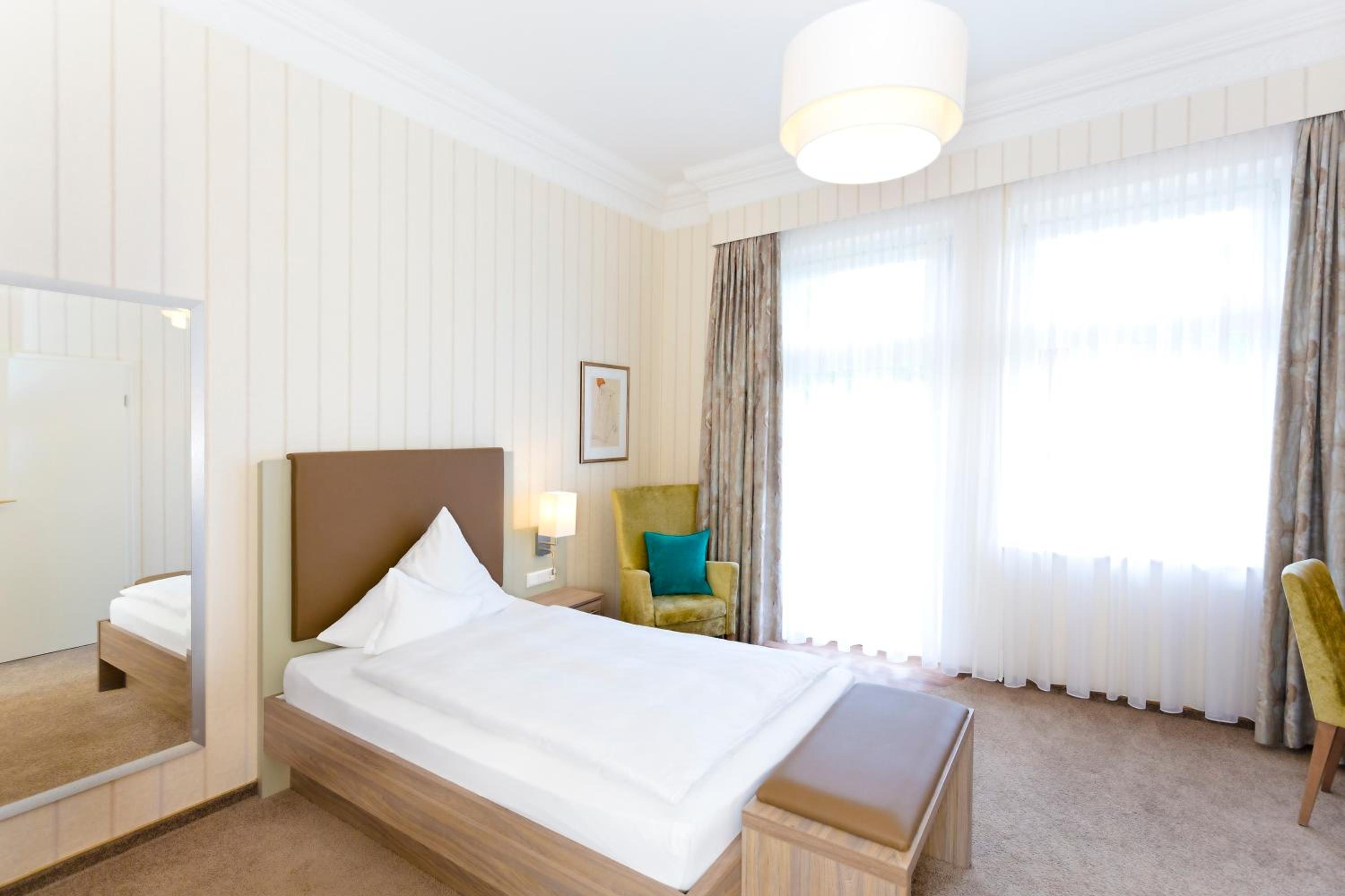 Deluxe Single Room with Balcony