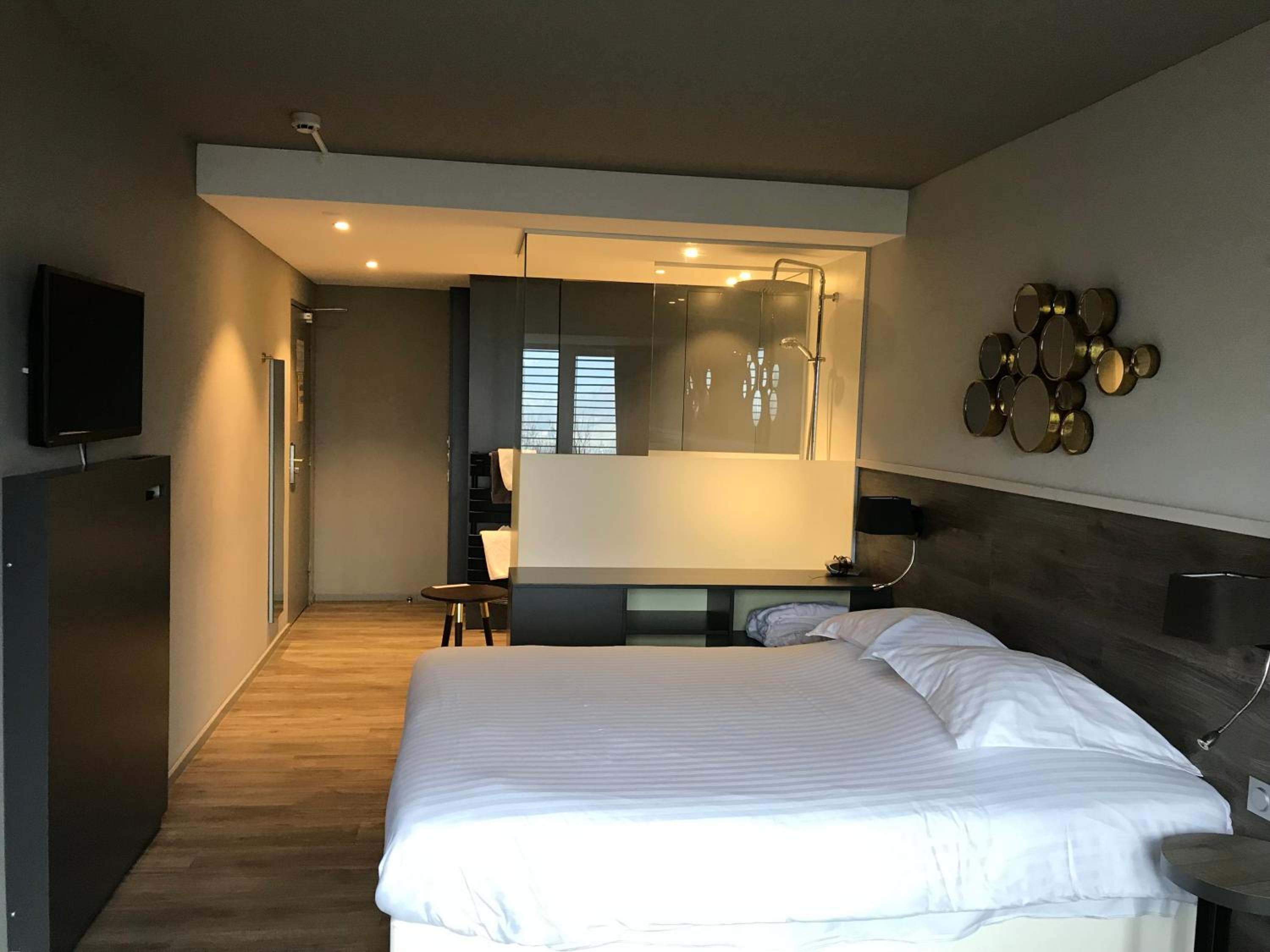 Superior Double Room with Shower photo 1