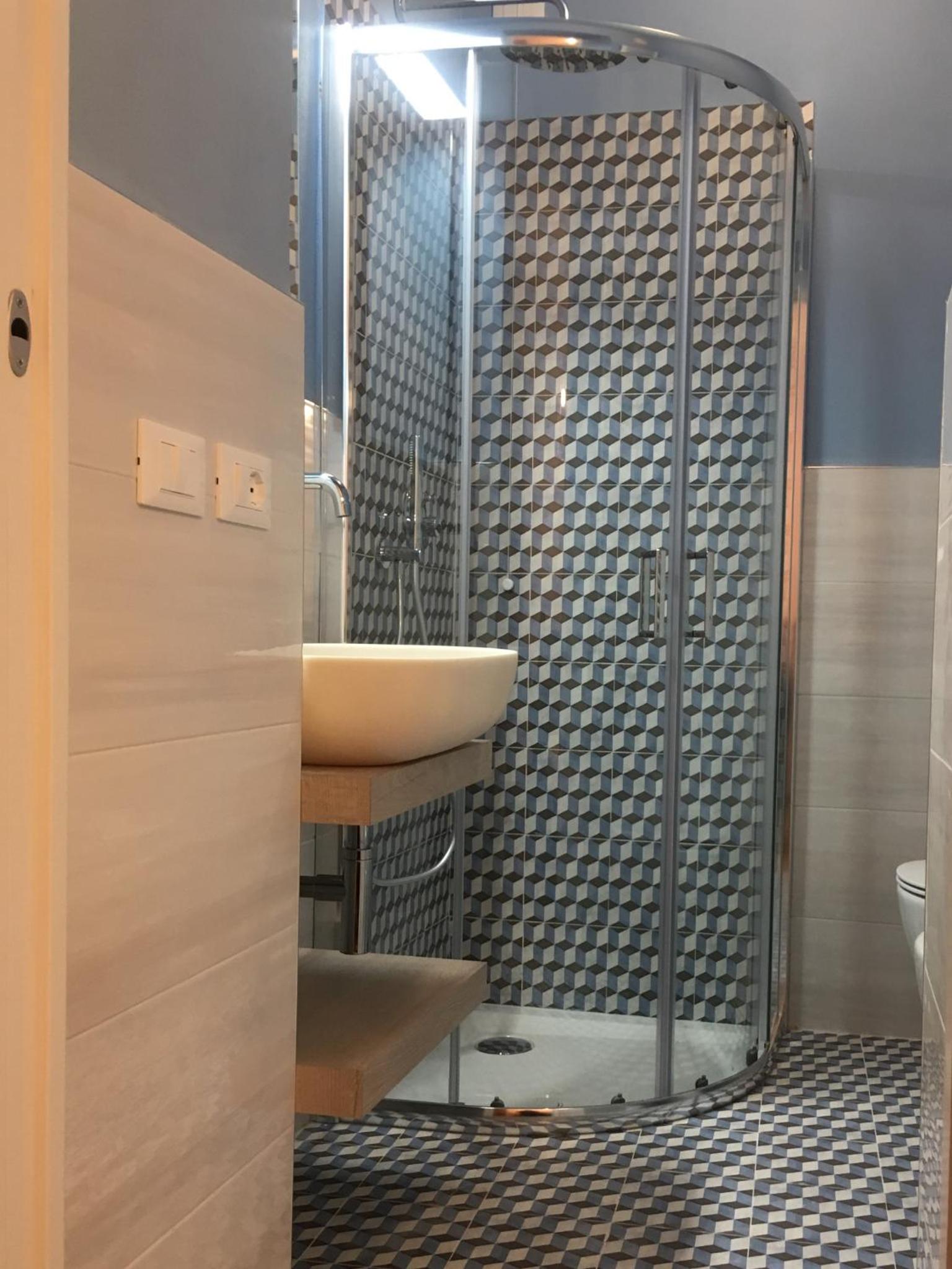 Double Room - Photo 13