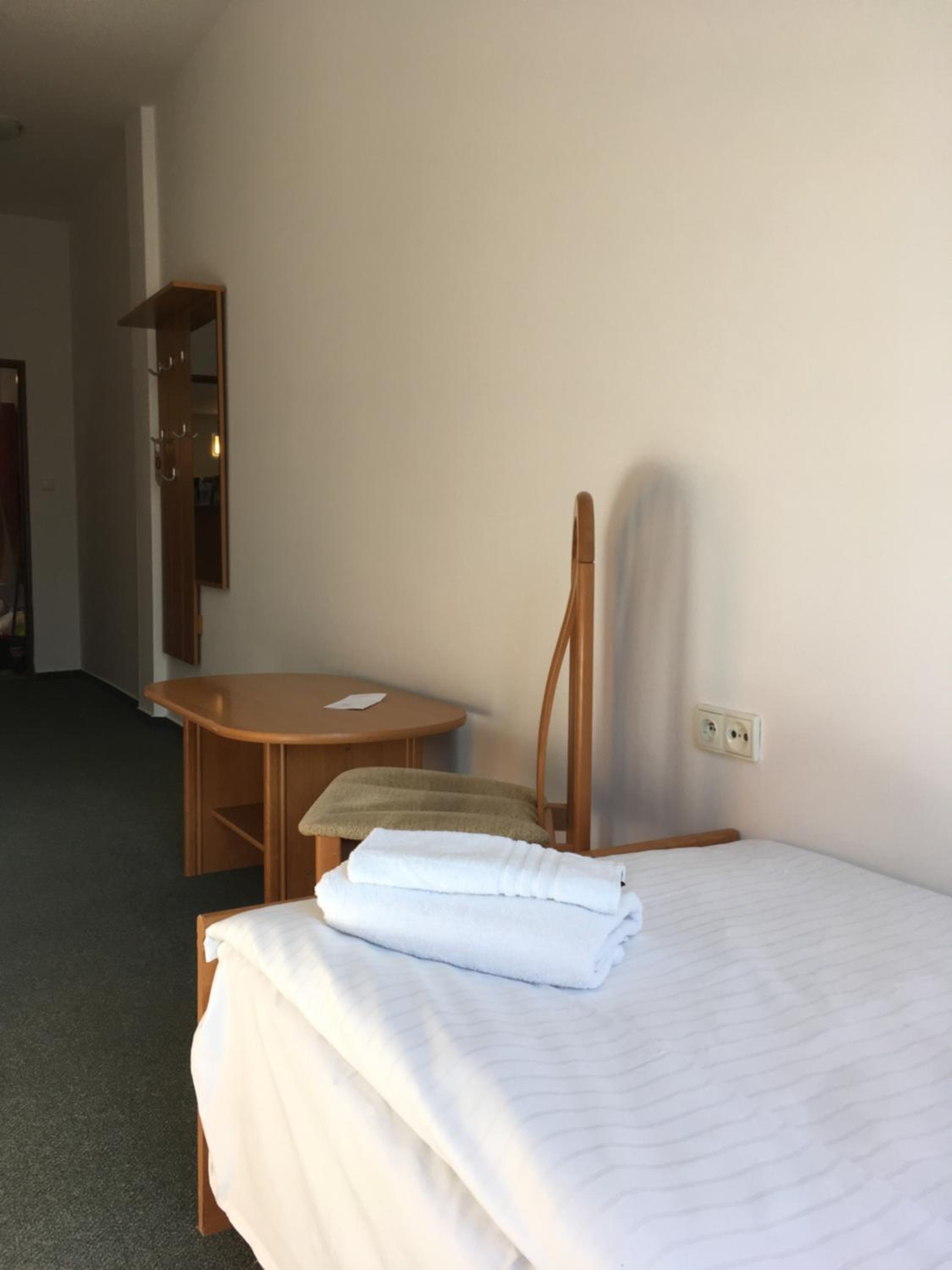 Twin Room with Bathroom