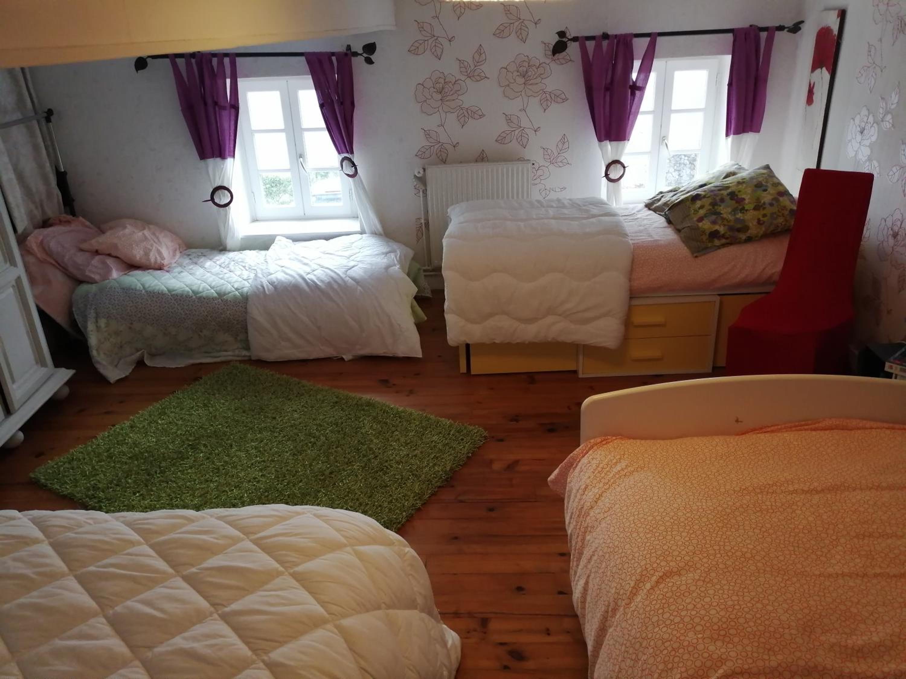 Quadruple Room with Shared Bathroom photo 1