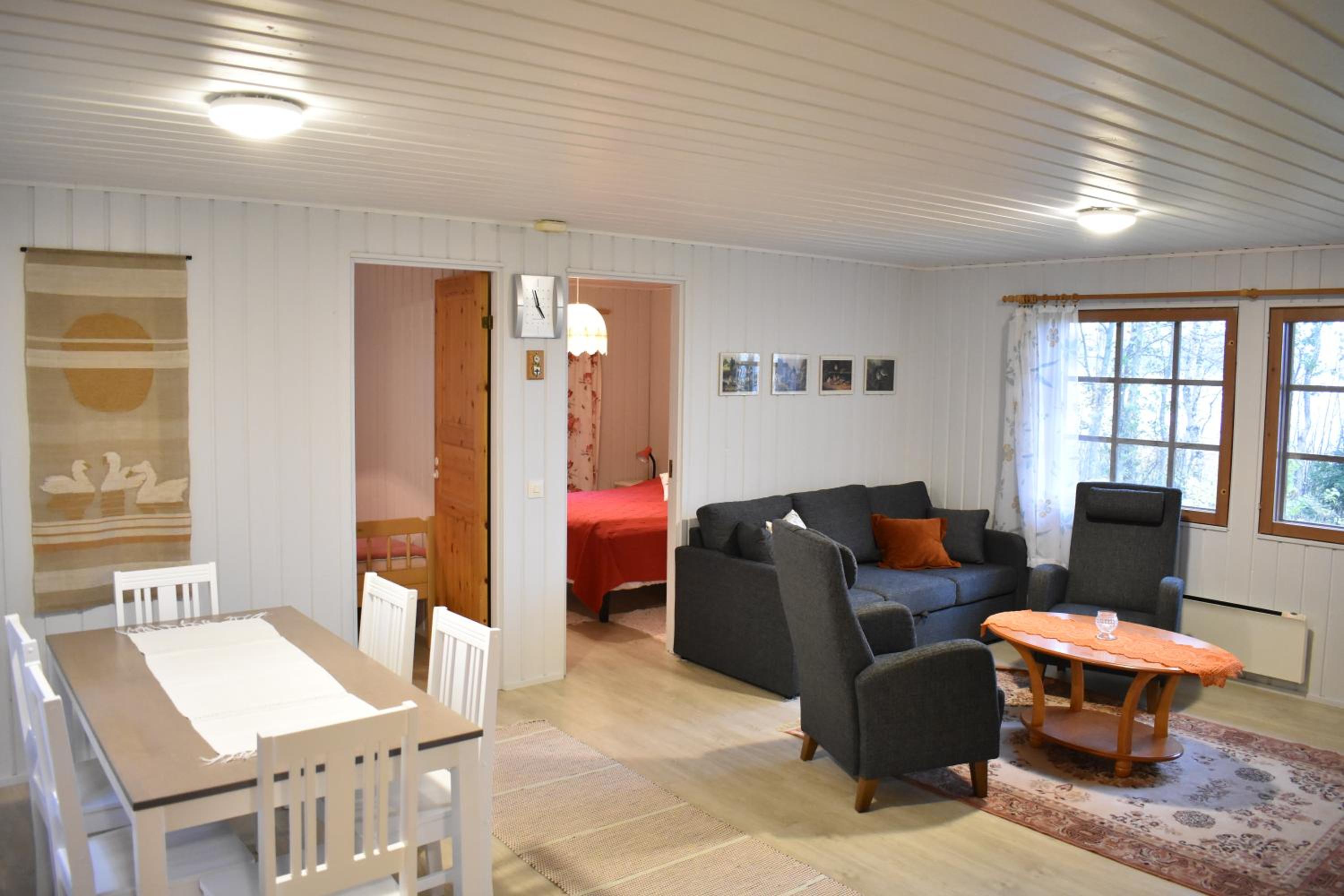 Two-Bedroom Cottage with Sauna photo 1