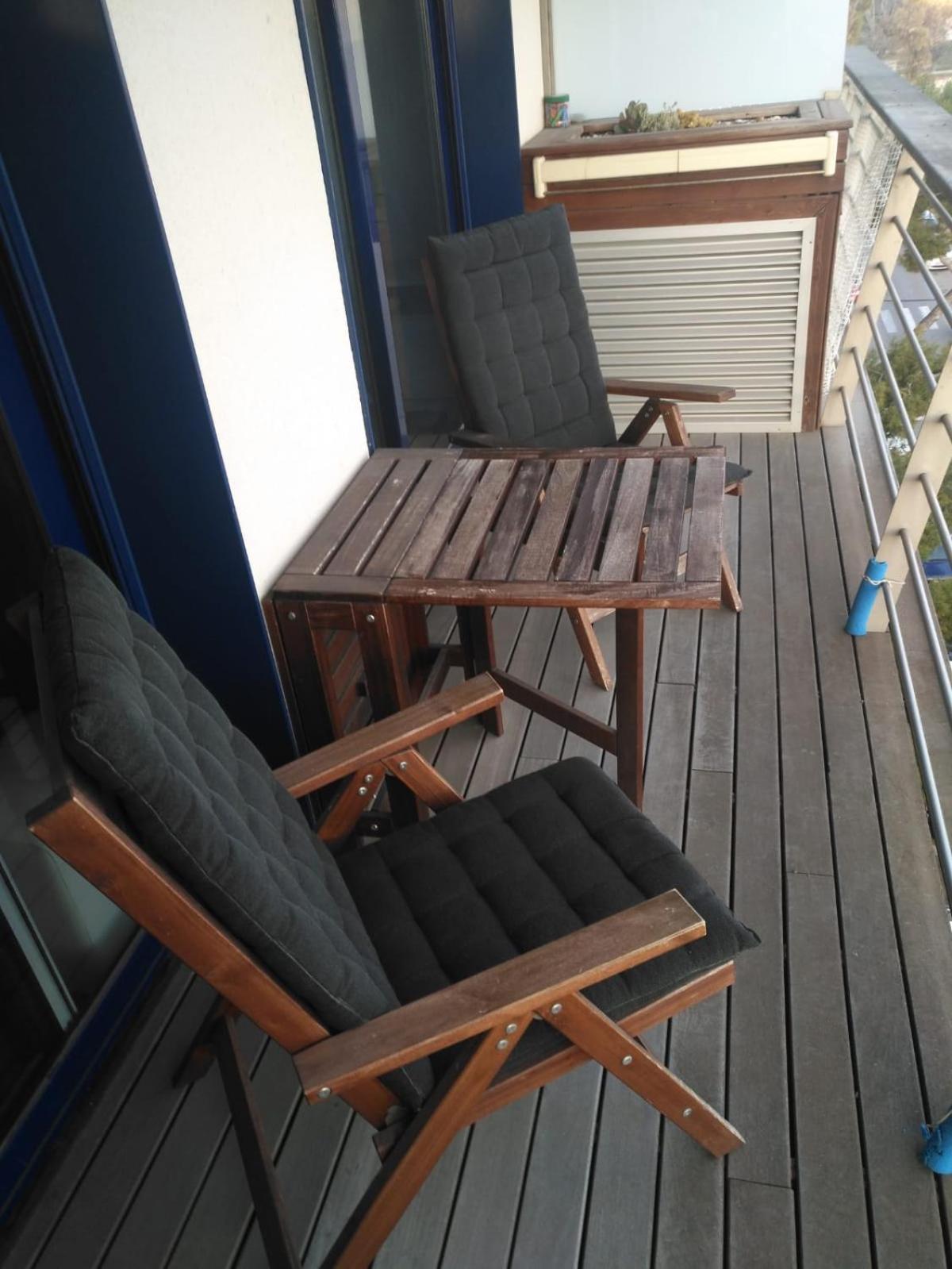 Apartamento con Balcón