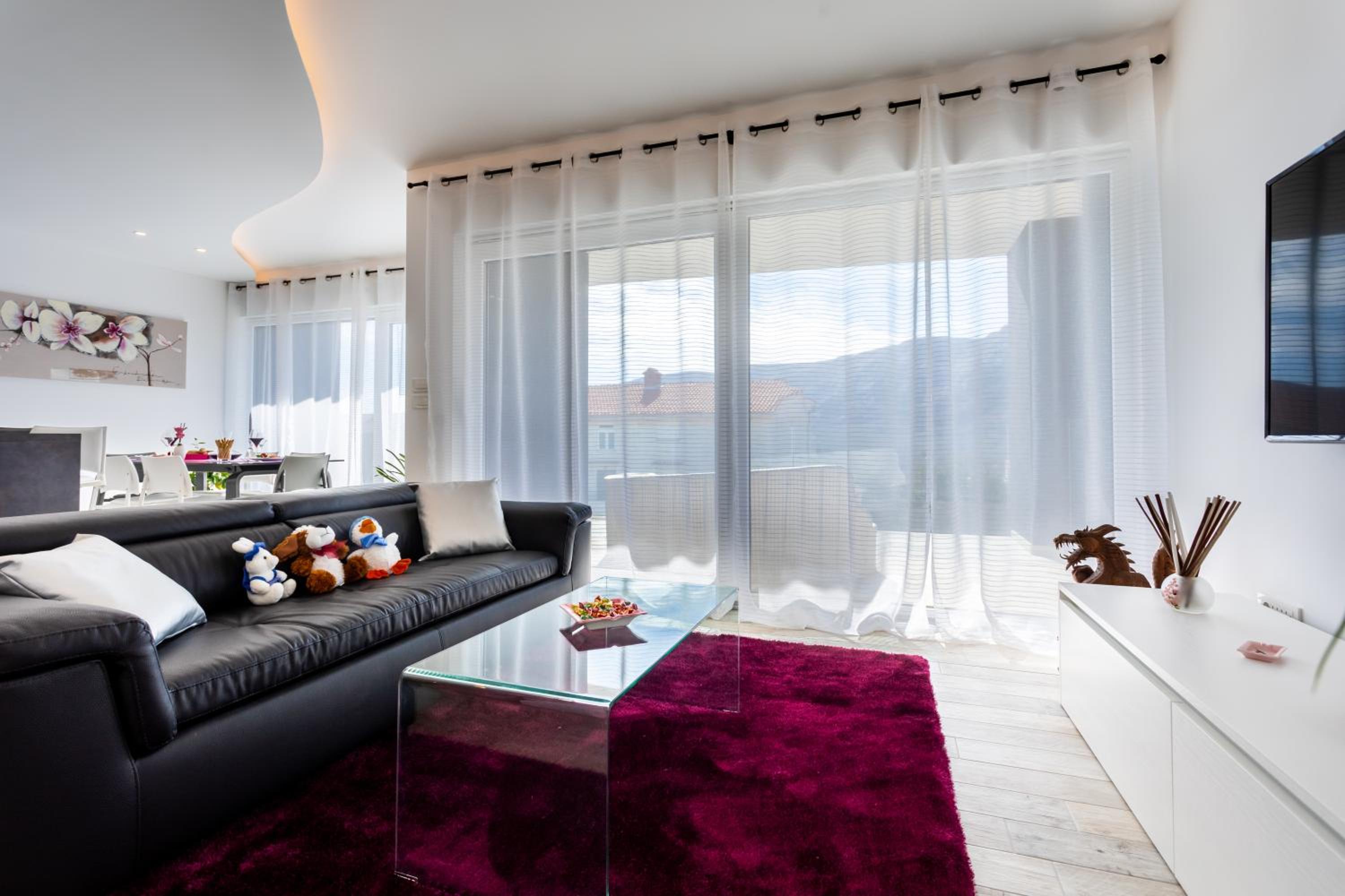 Apartment with View and Balcony