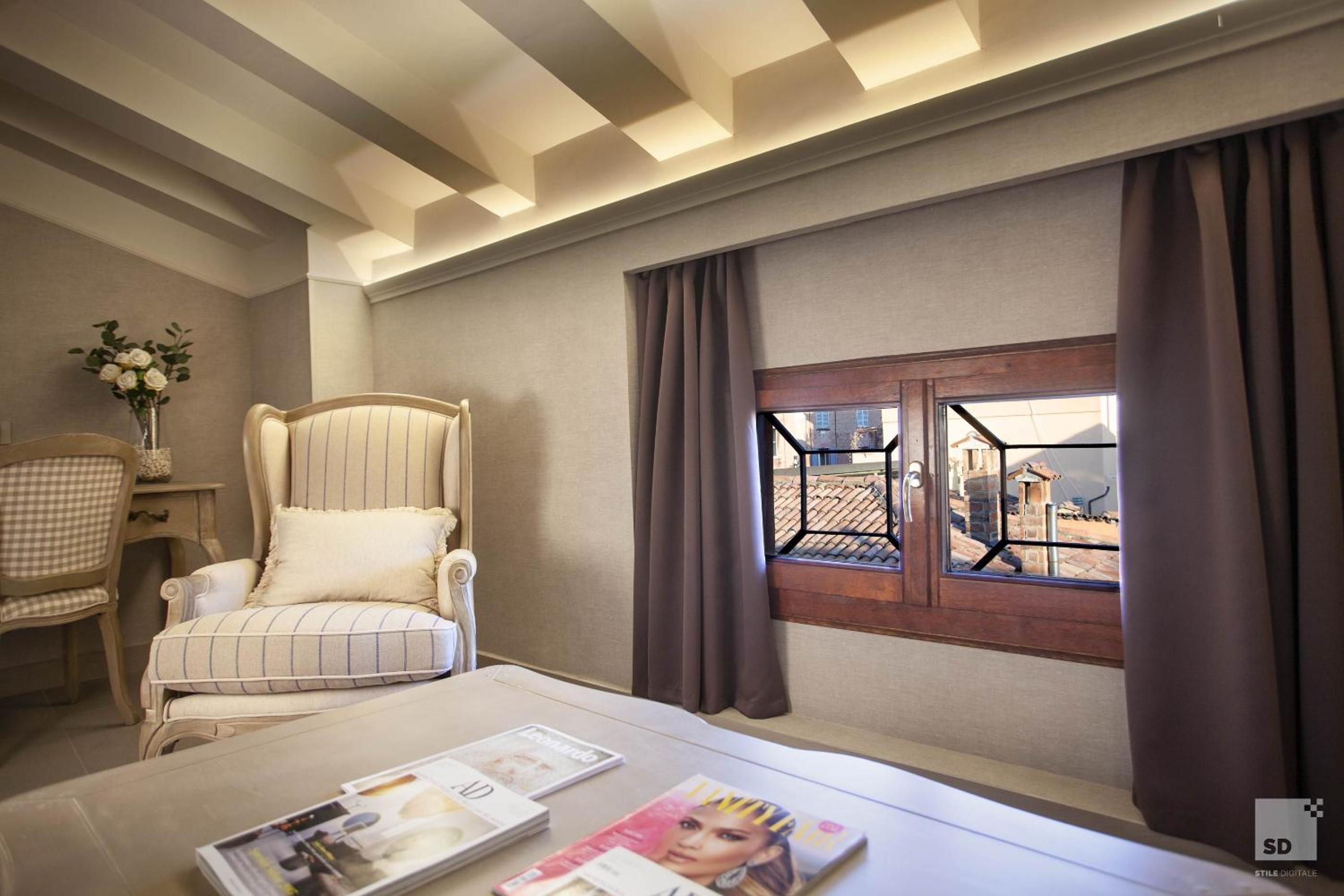 Deluxe Double or Twin Room - Photo 18