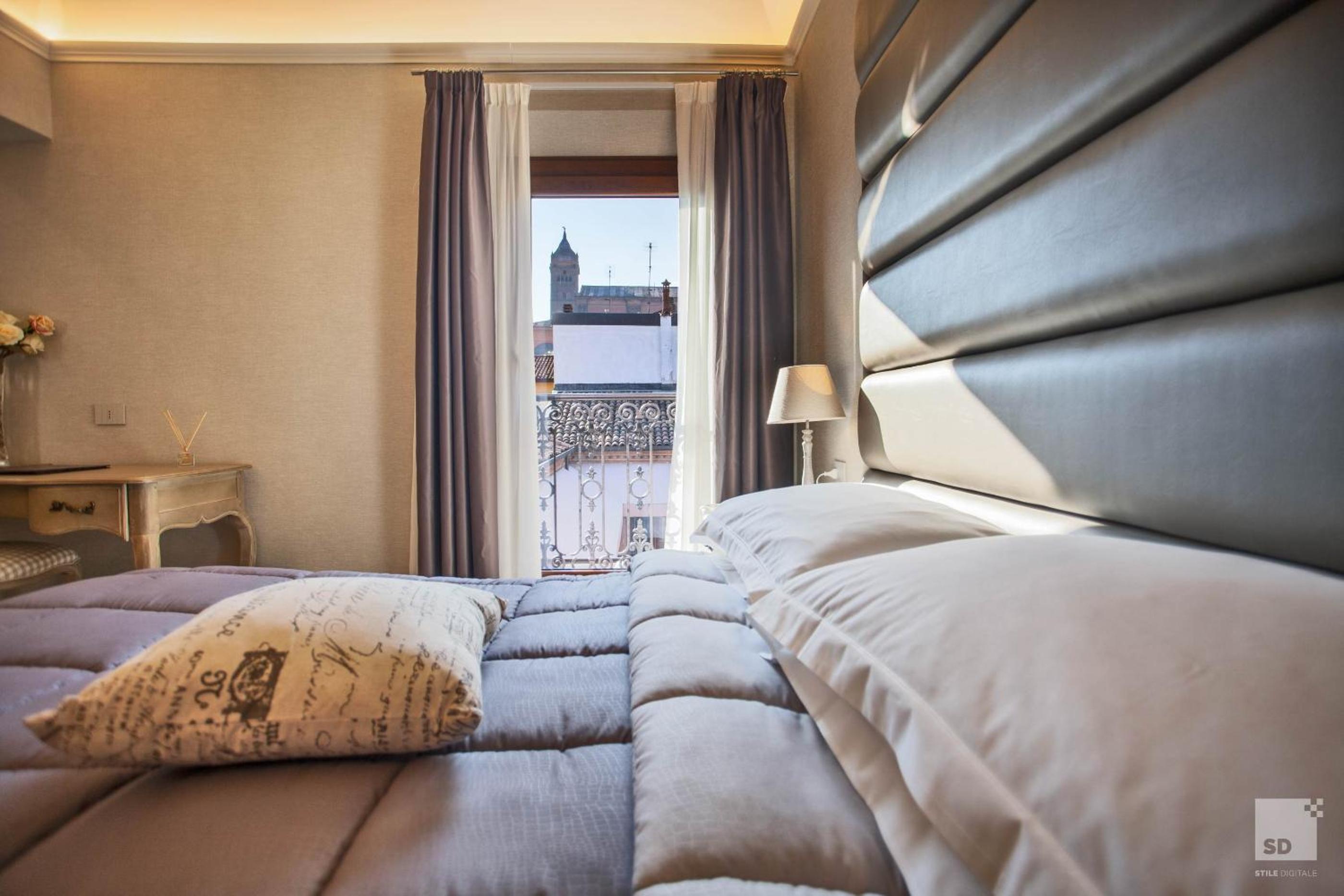 Deluxe Double or Twin Room - Photo 1