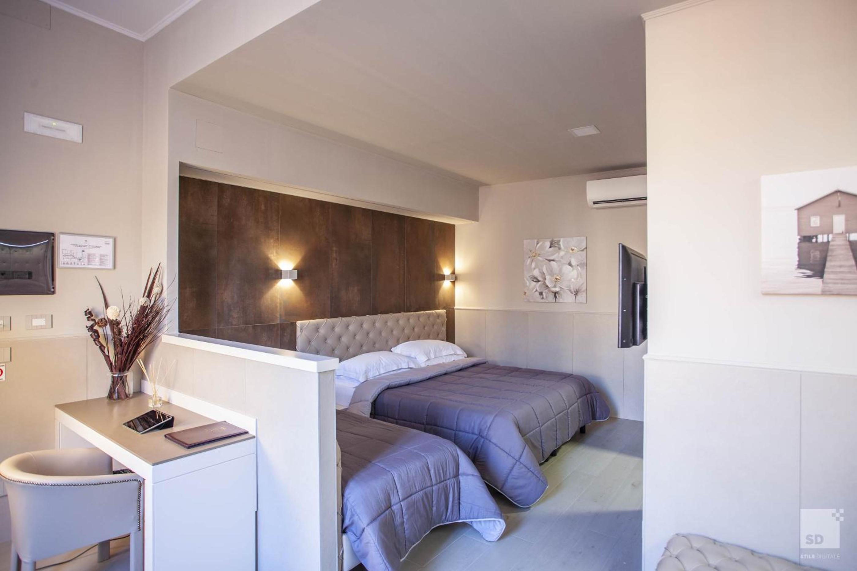 Deluxe Triple Room - Photo 4