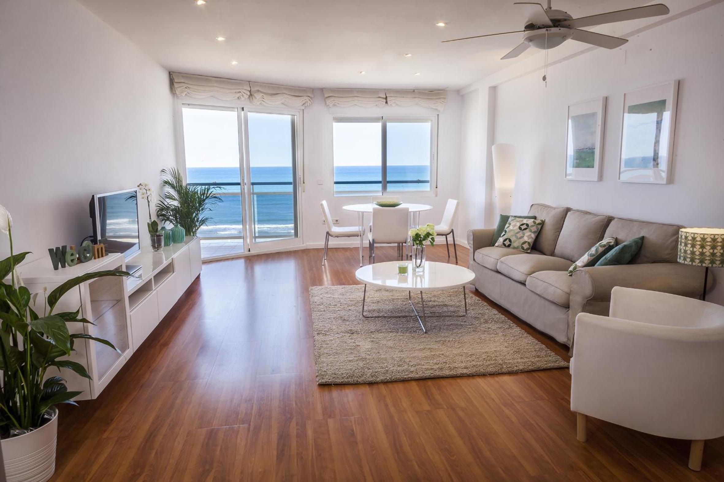 Apartamento con vista al mar