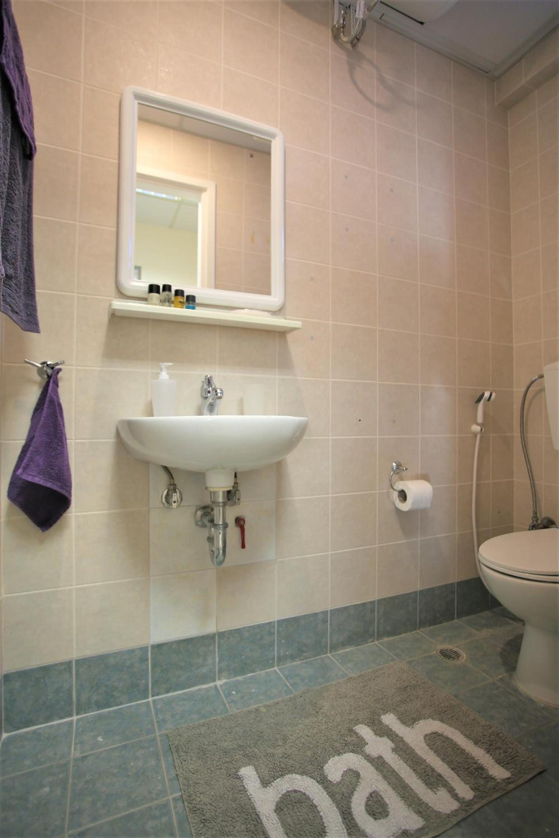 One Bedroom Suite photo 2