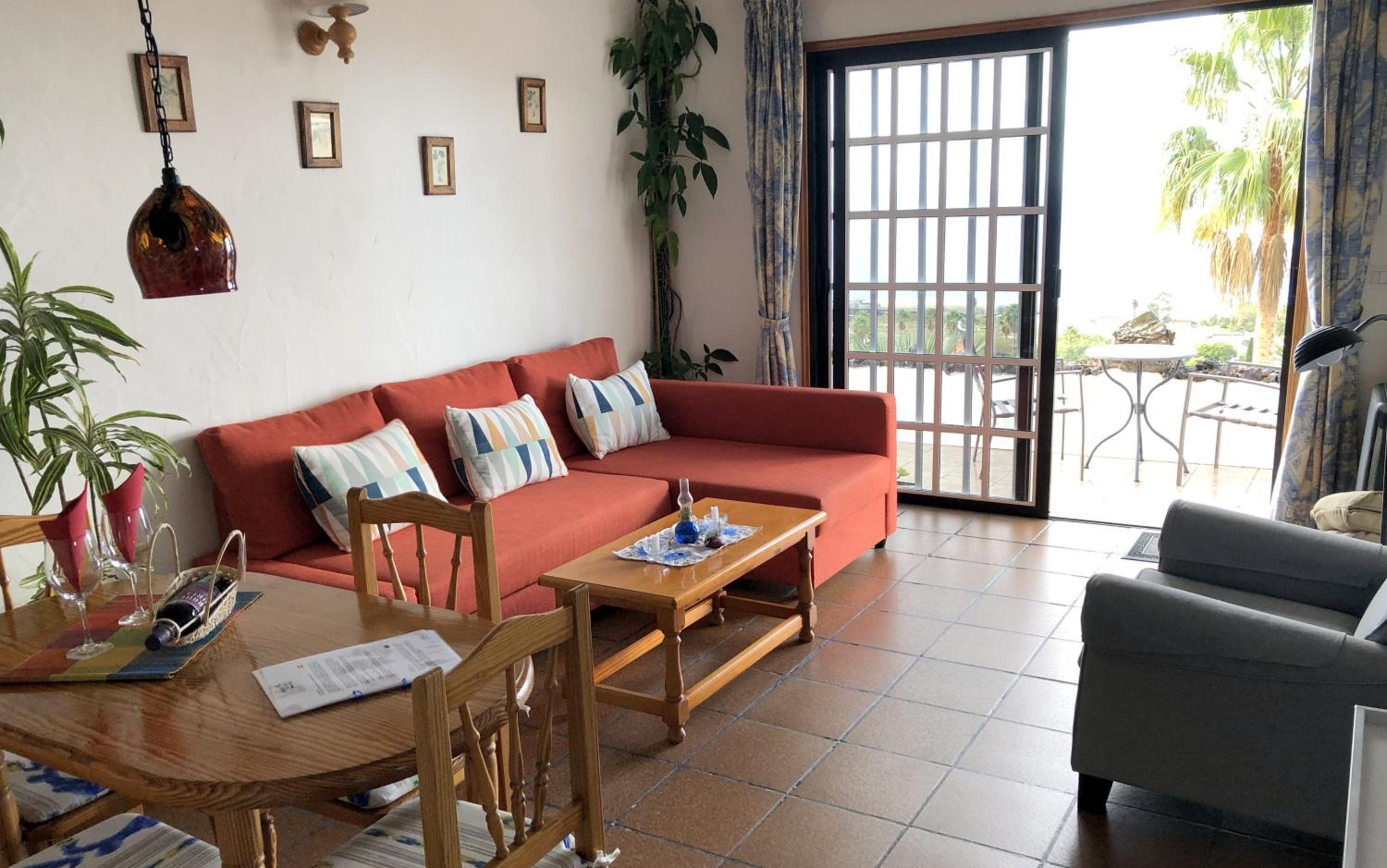 Apartamento de una habitación con vista al mar