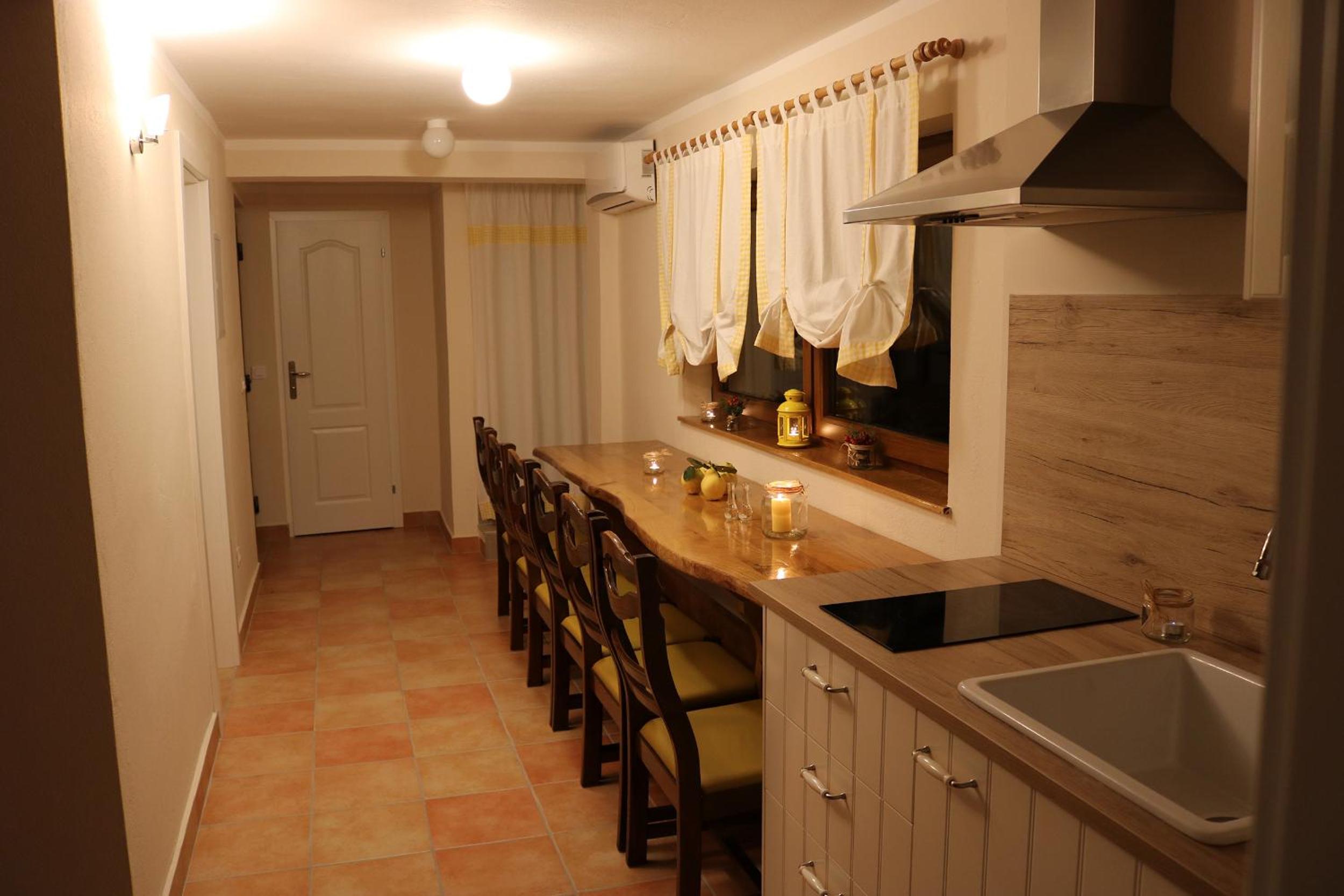Two-Bedroom Apartment - Photo 15