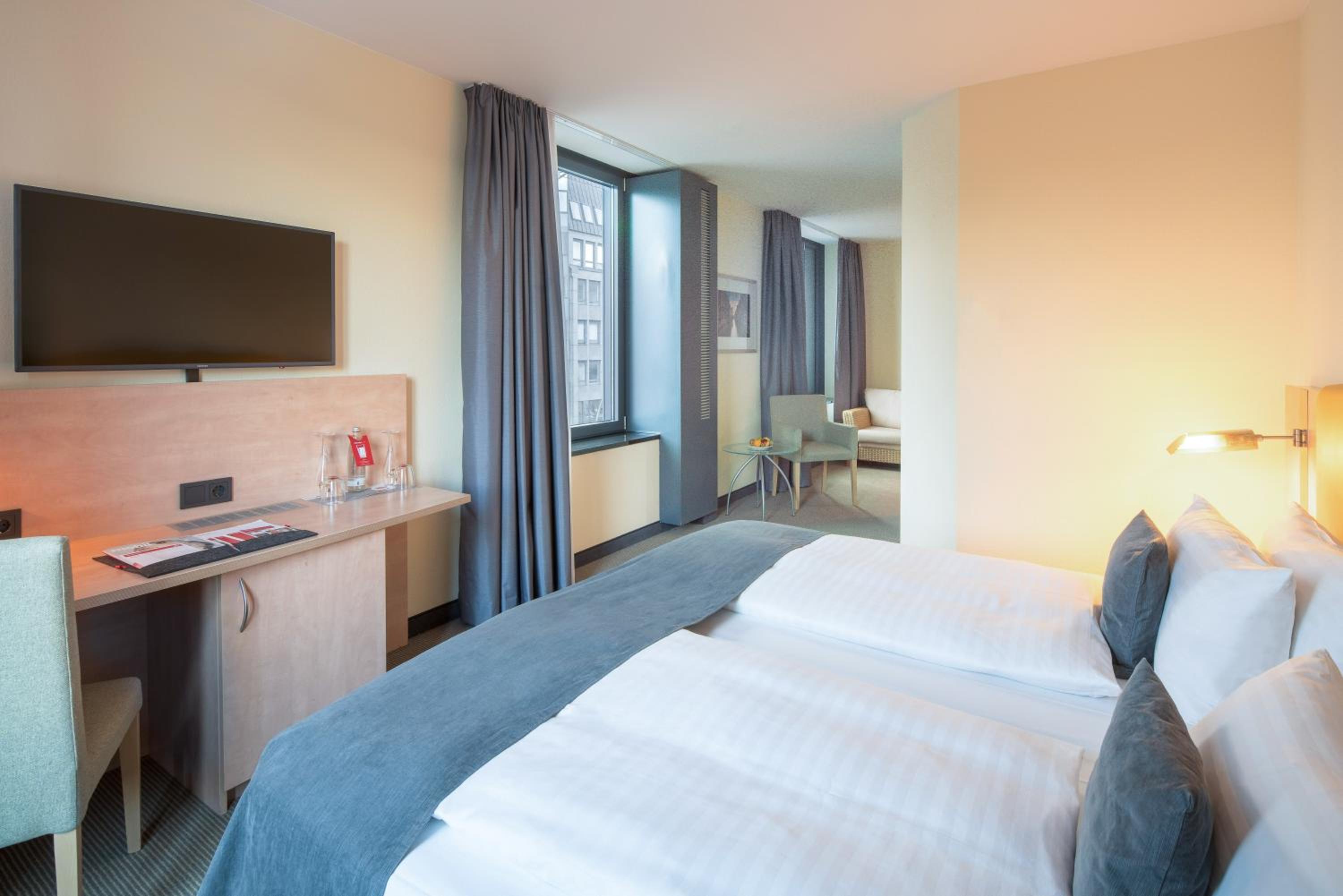 Business Plus Room - Photo 2