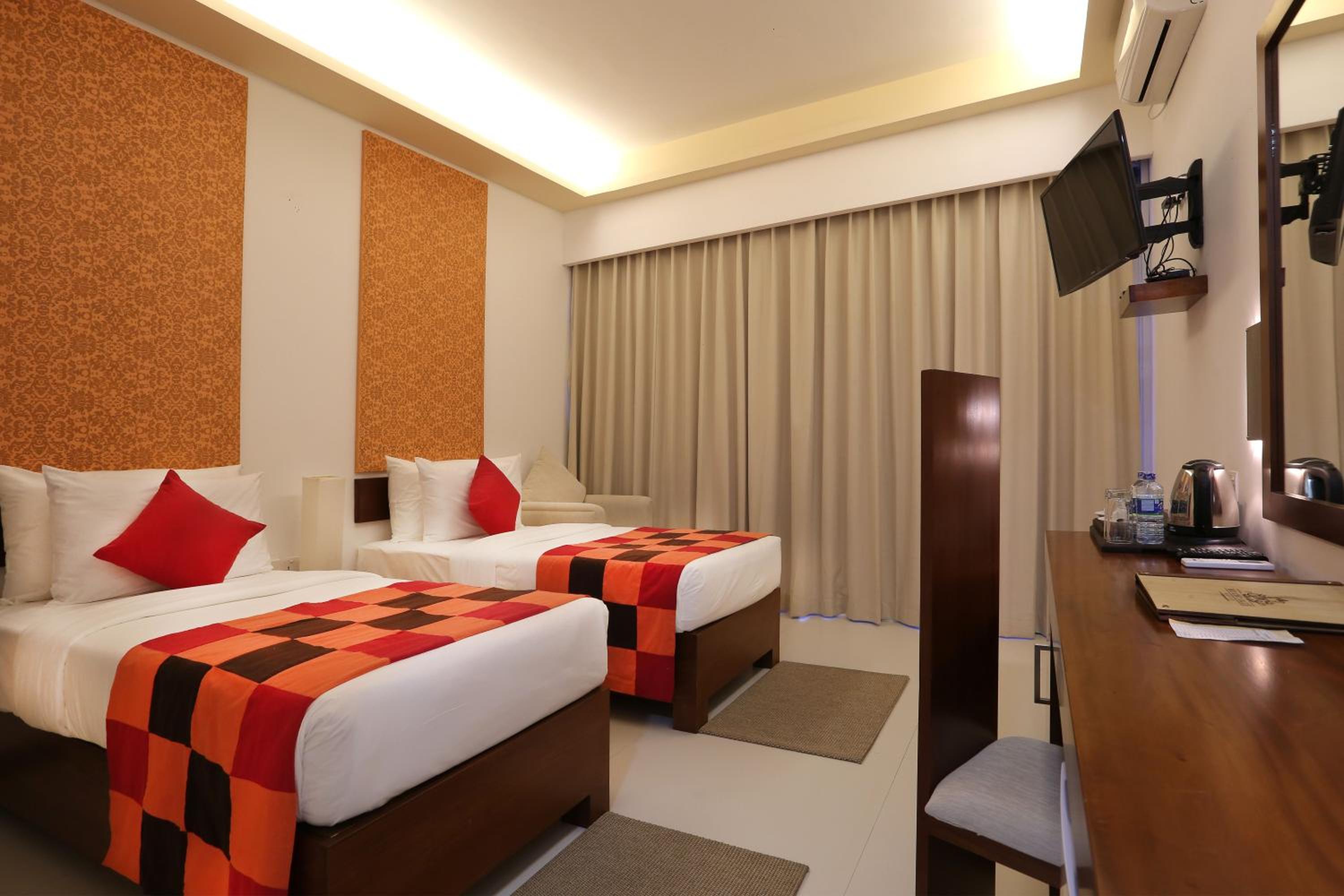 Superior Double or Twin Room with Mountain View - Photo 6