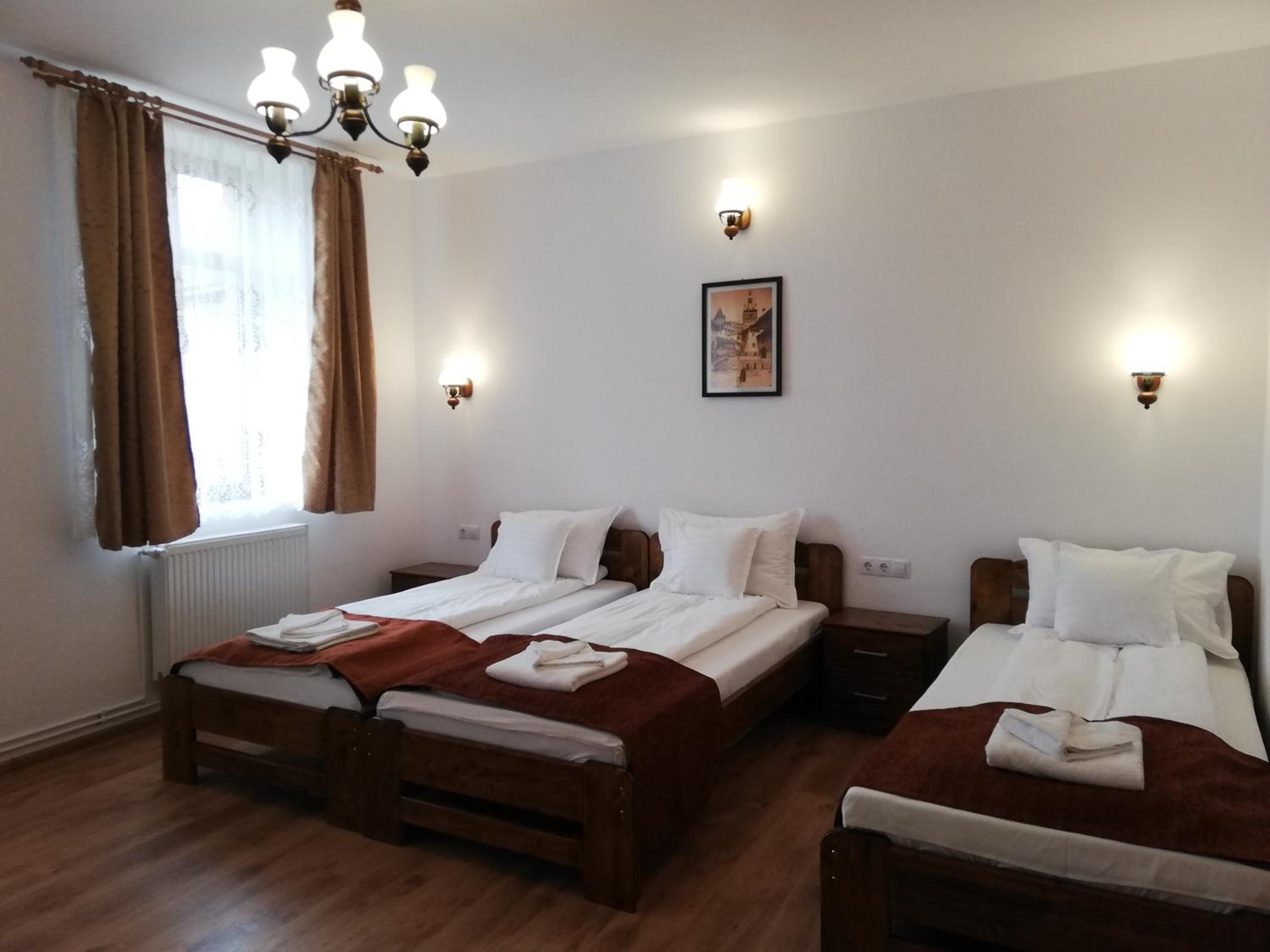 Comfort Quadruple Room - Photo 4