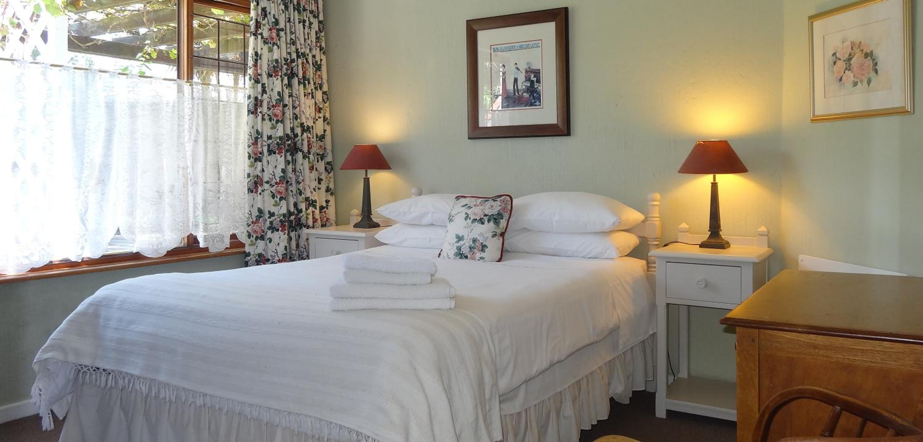 Suite - Photo 1