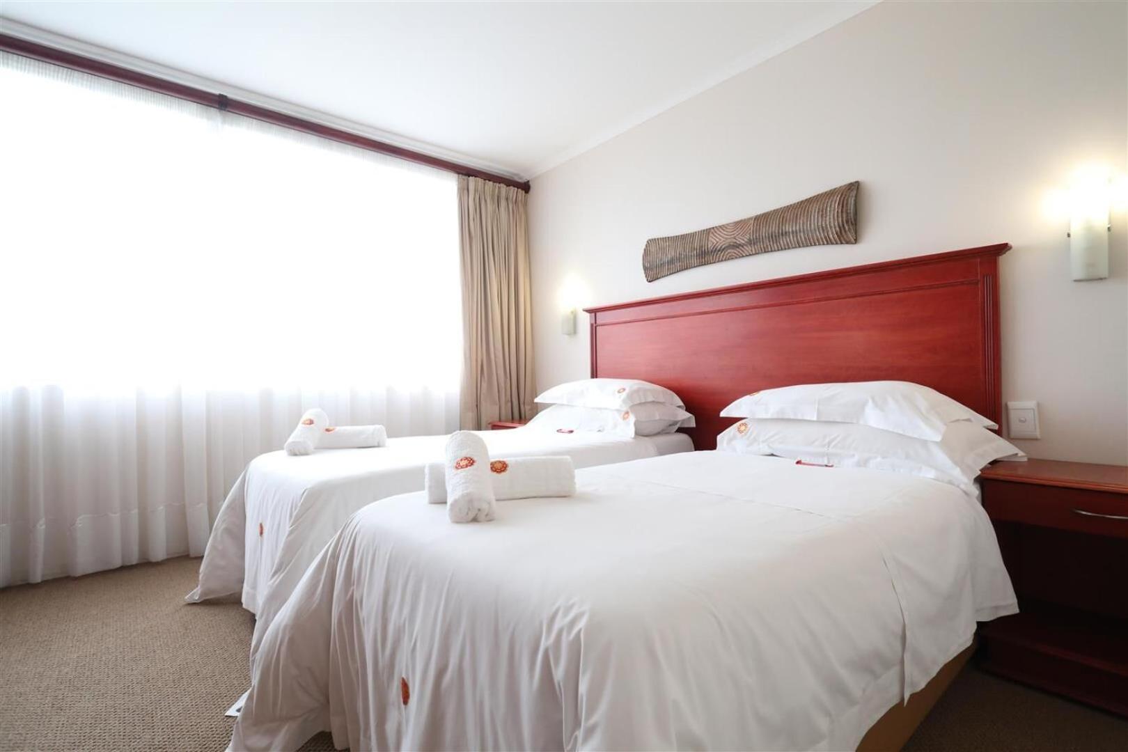 Double or Twin Room - Photo 5