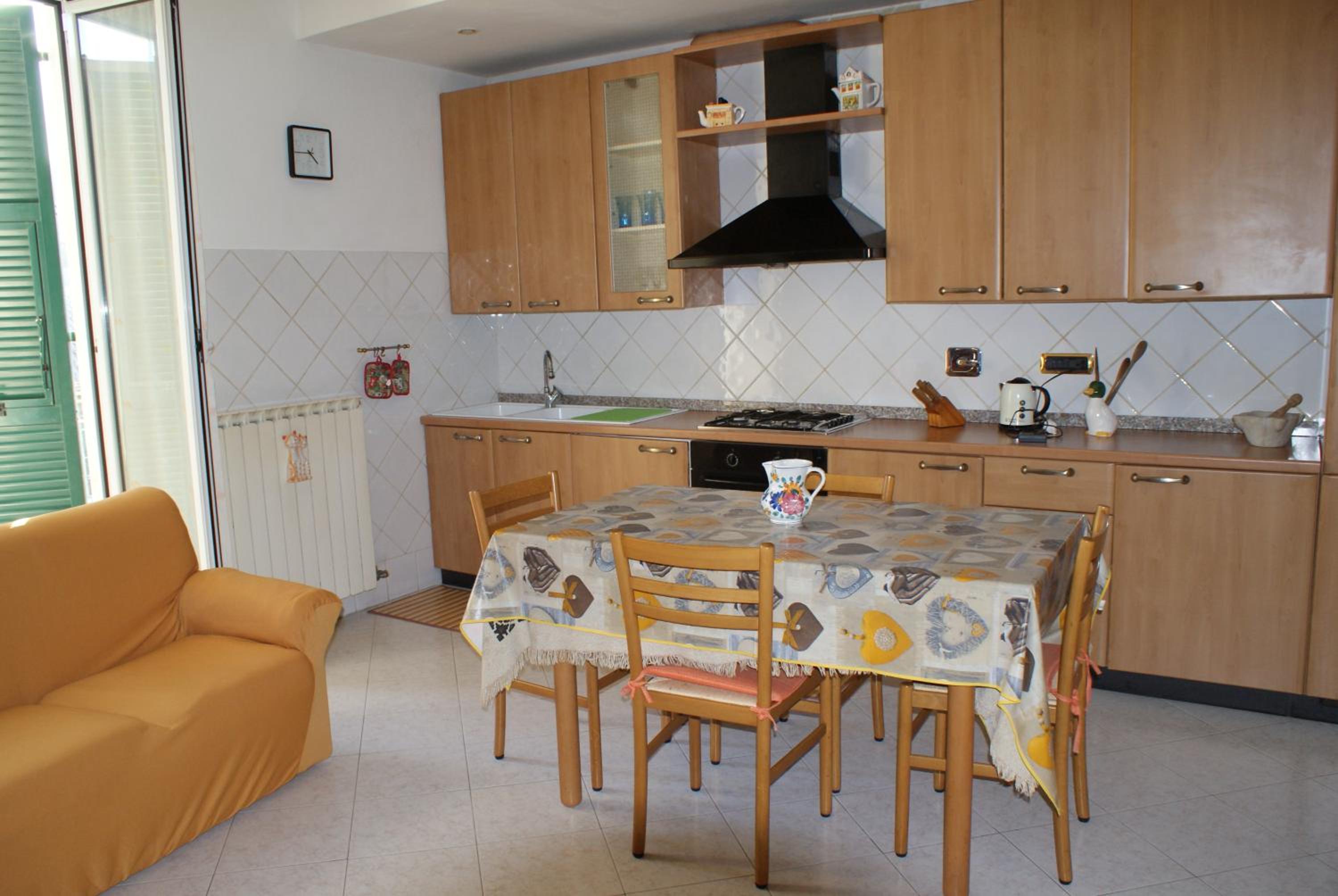 Two-Bedroom Apartment - Photo 34