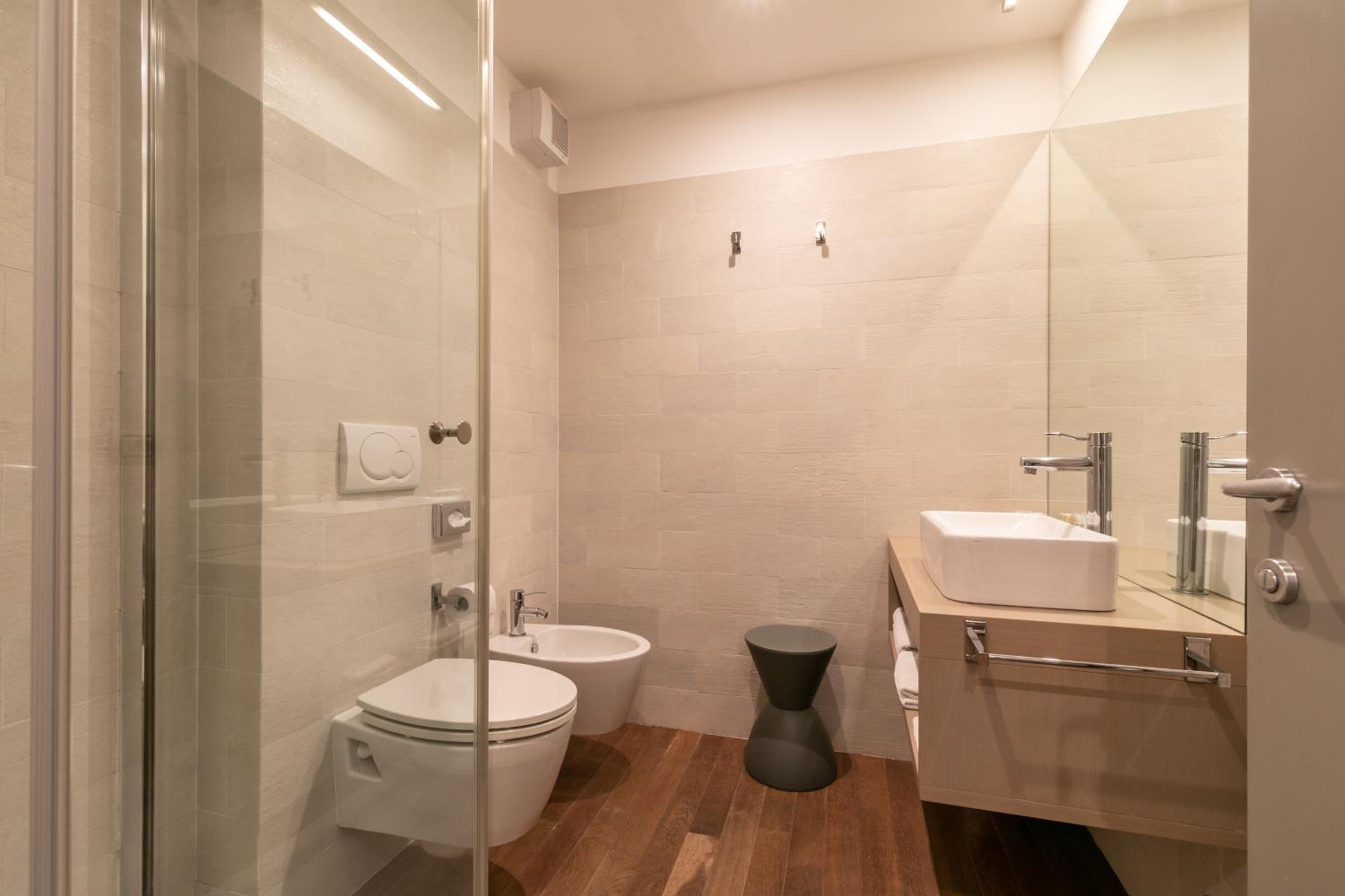 Superior Double Room - Photo 3