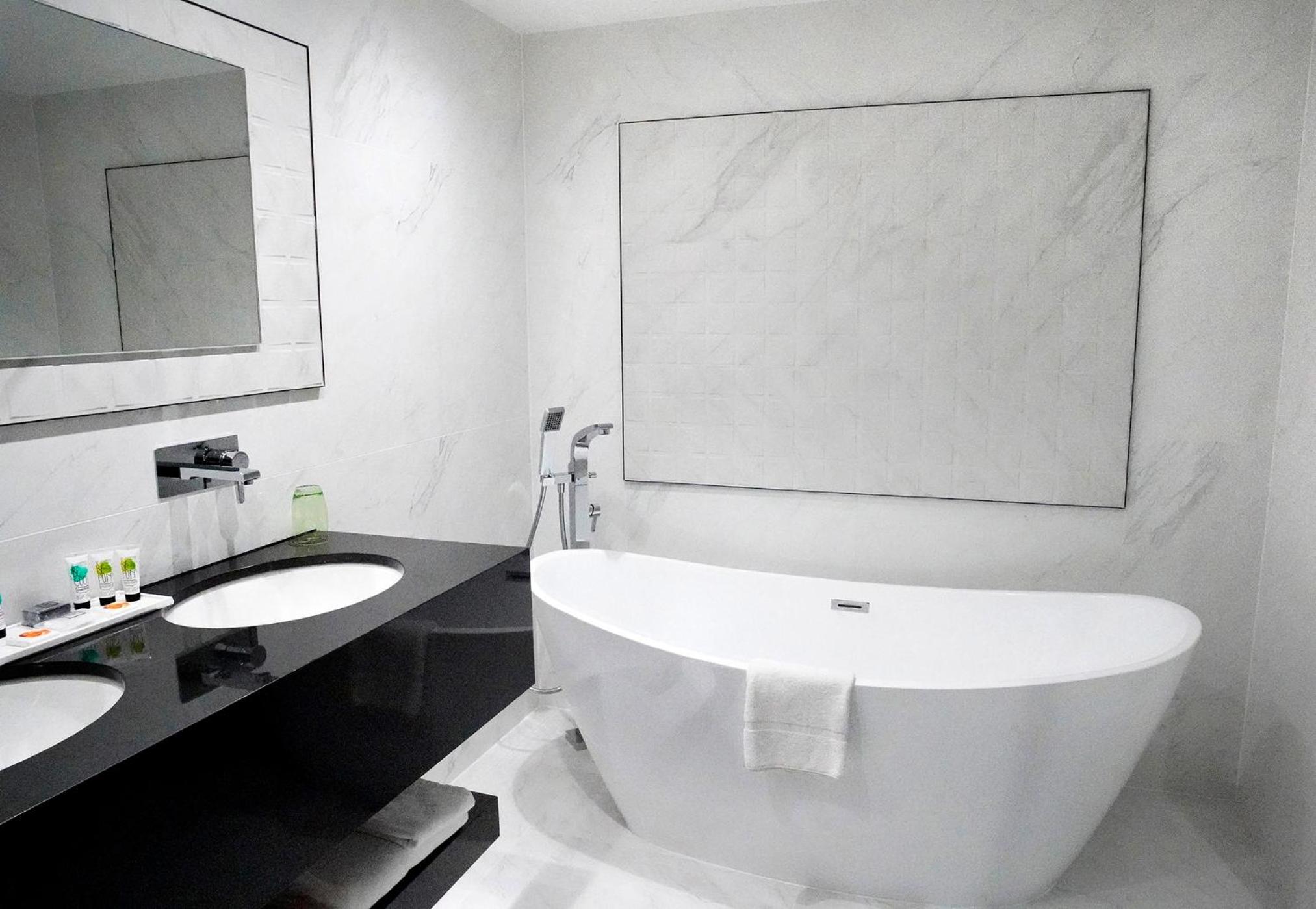 Junior Suite - Photo 9