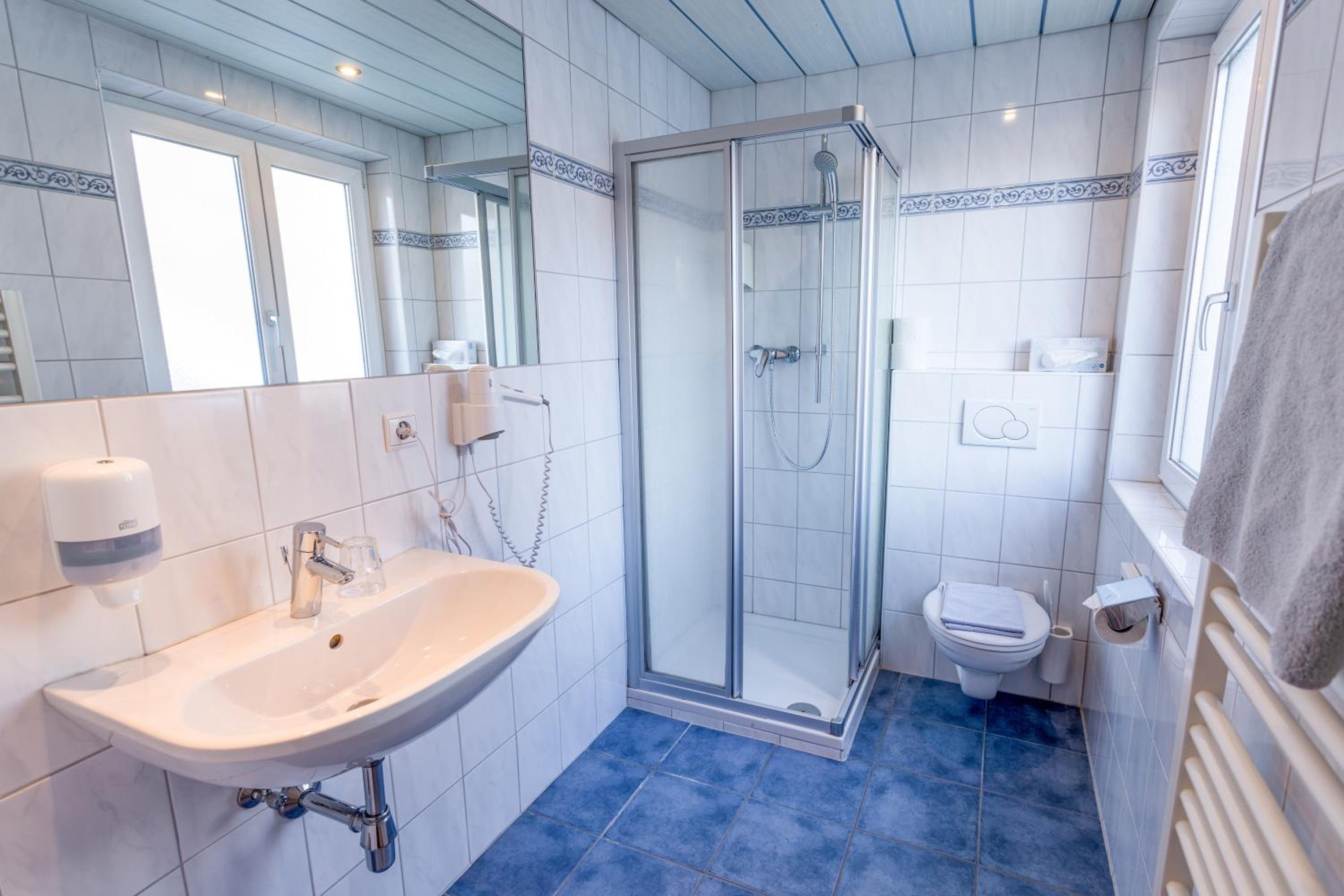 Standard Double Room - Annex photo 3