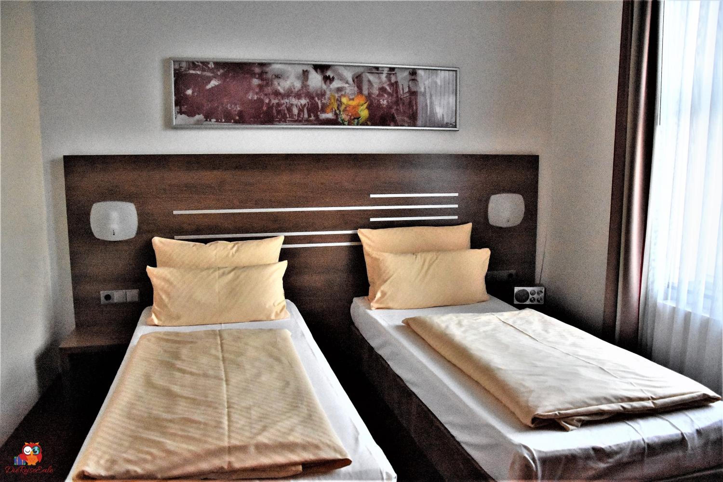 Double or Twin Room - Photo 1