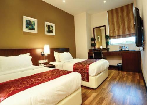 Deluxe Twin Room - Photo 3