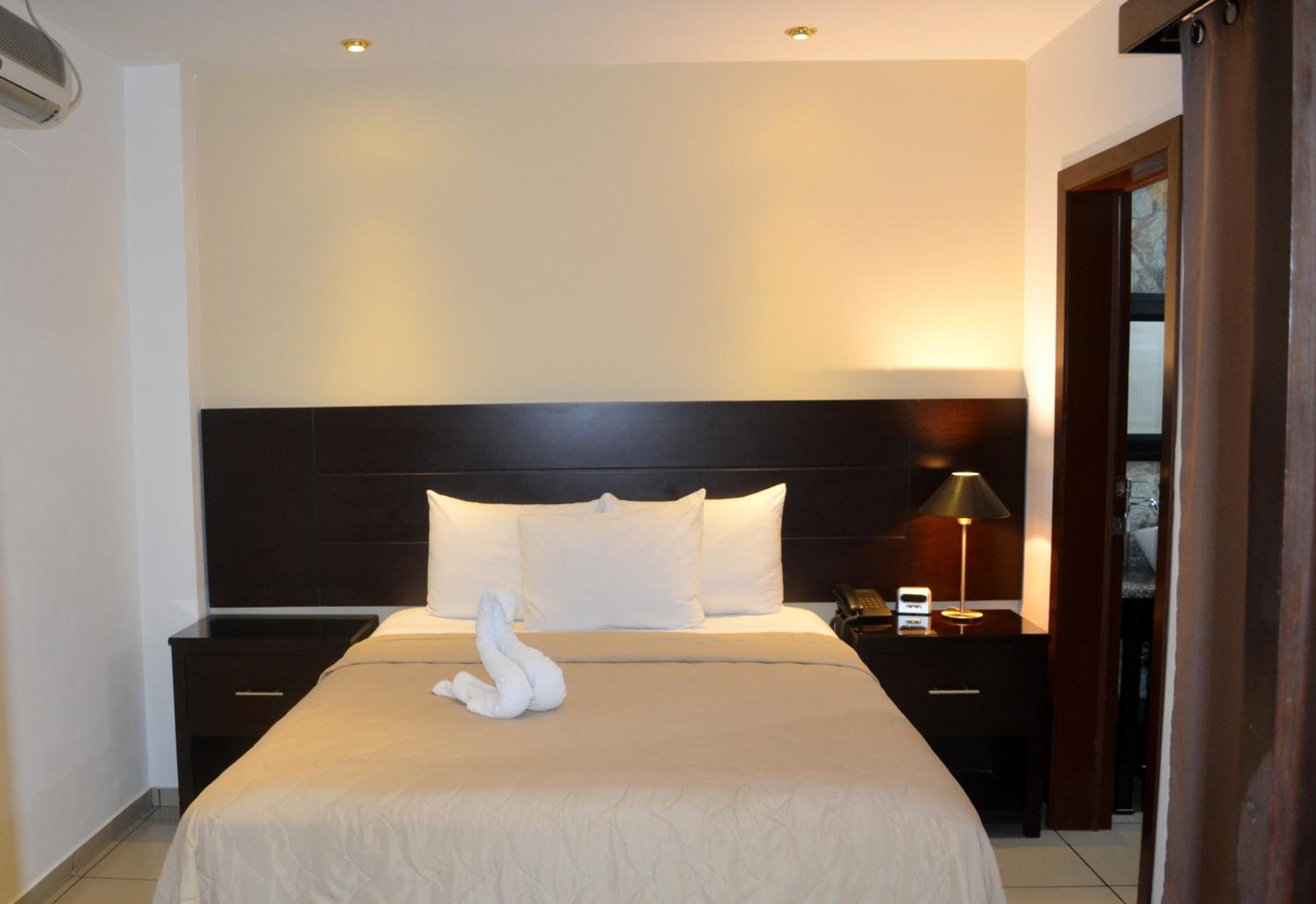 Double Room - Photo 3