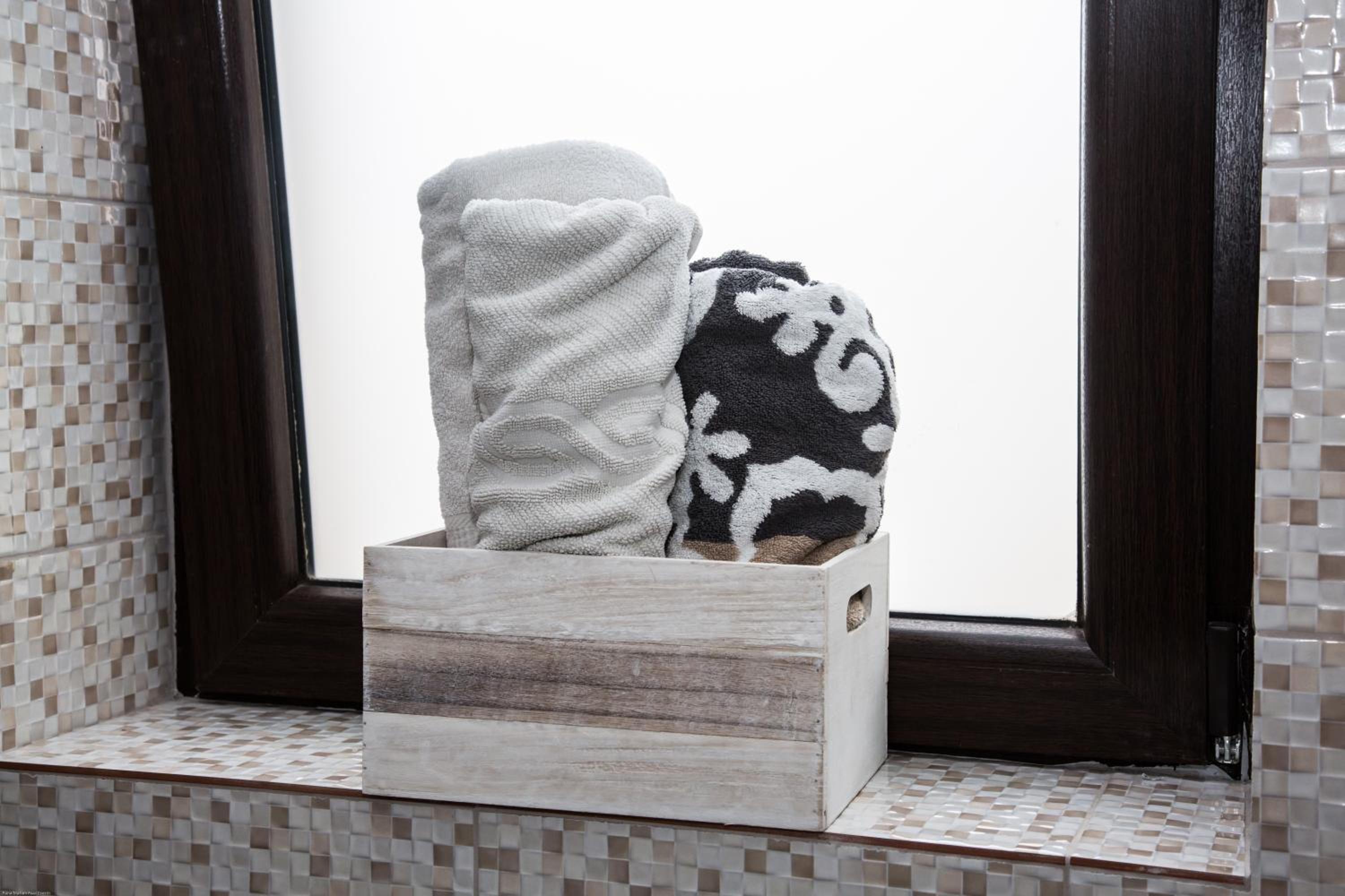 Studio with Spa Bath - Photo 14