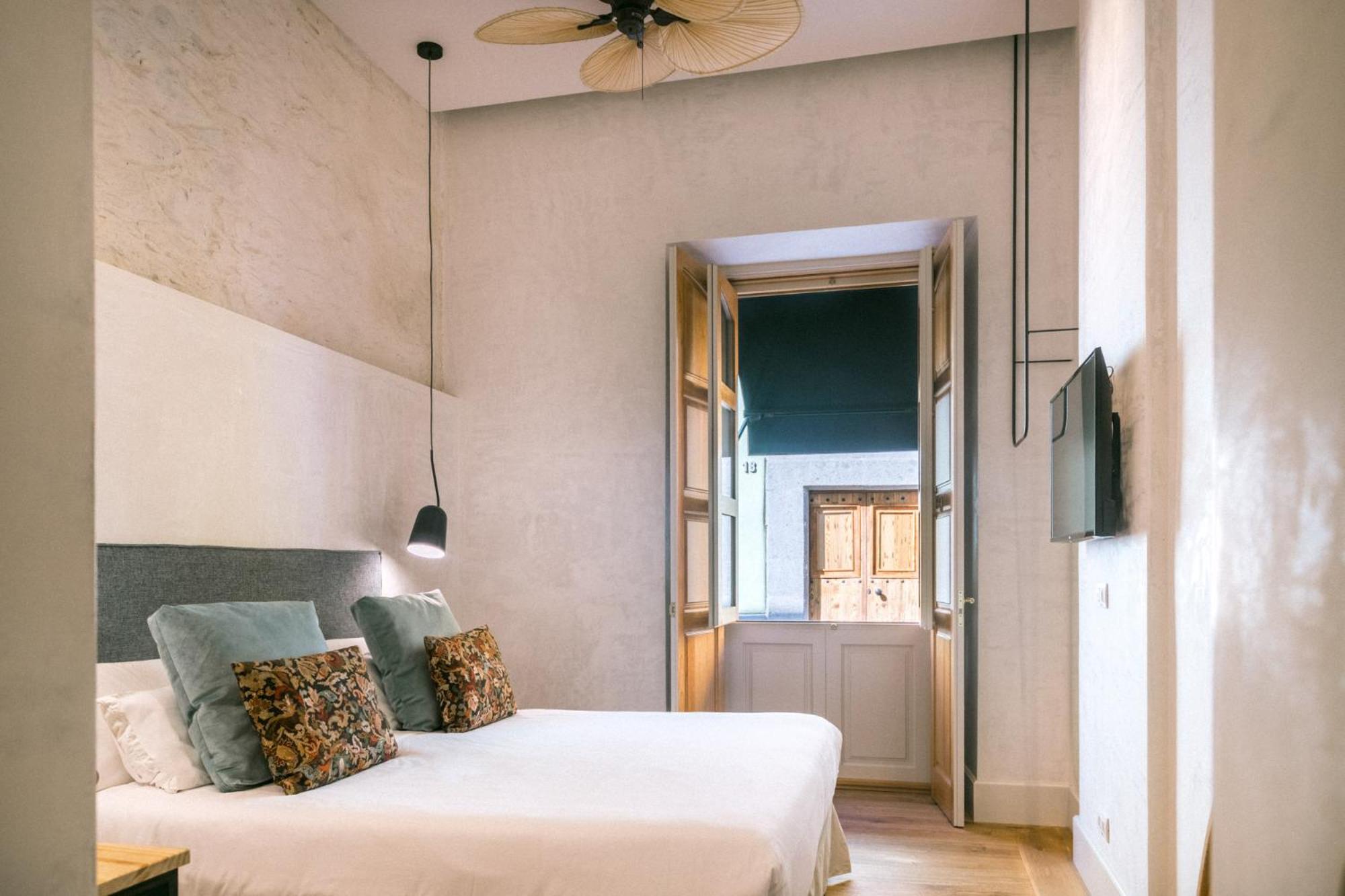 Deluxe Exterior Double Room